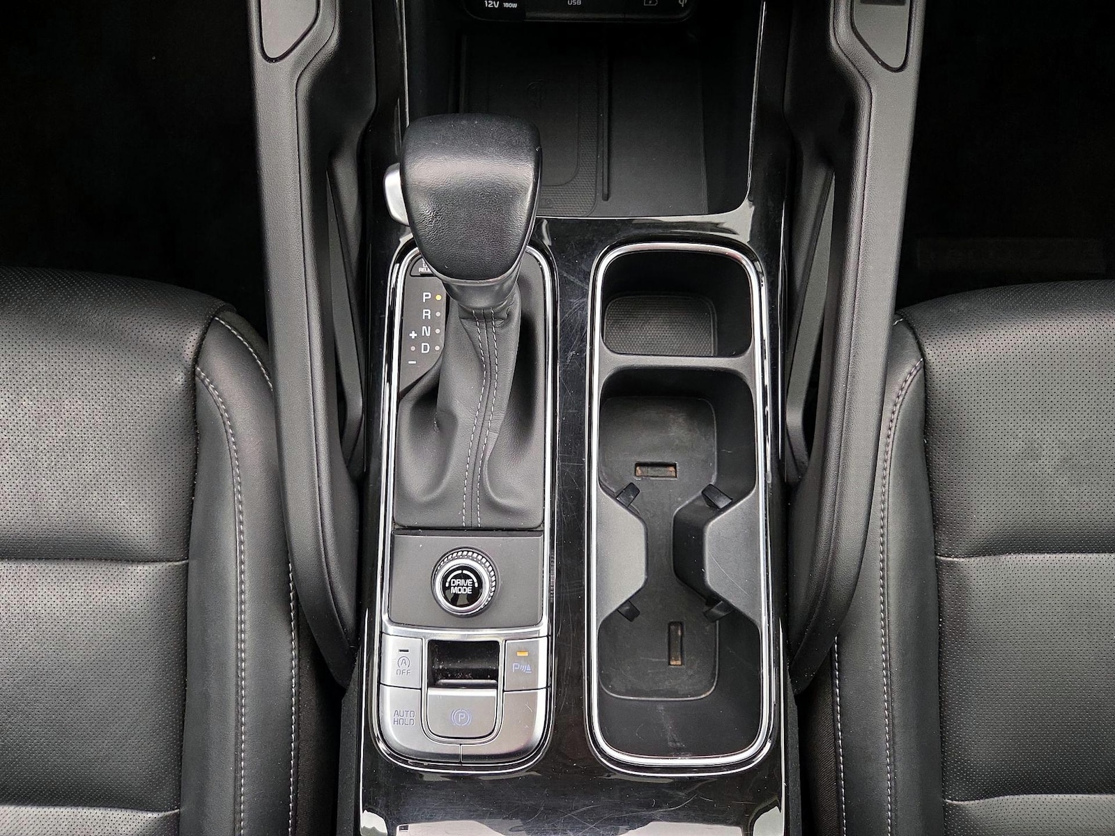 2025 Kia Telluride S - Photo 18