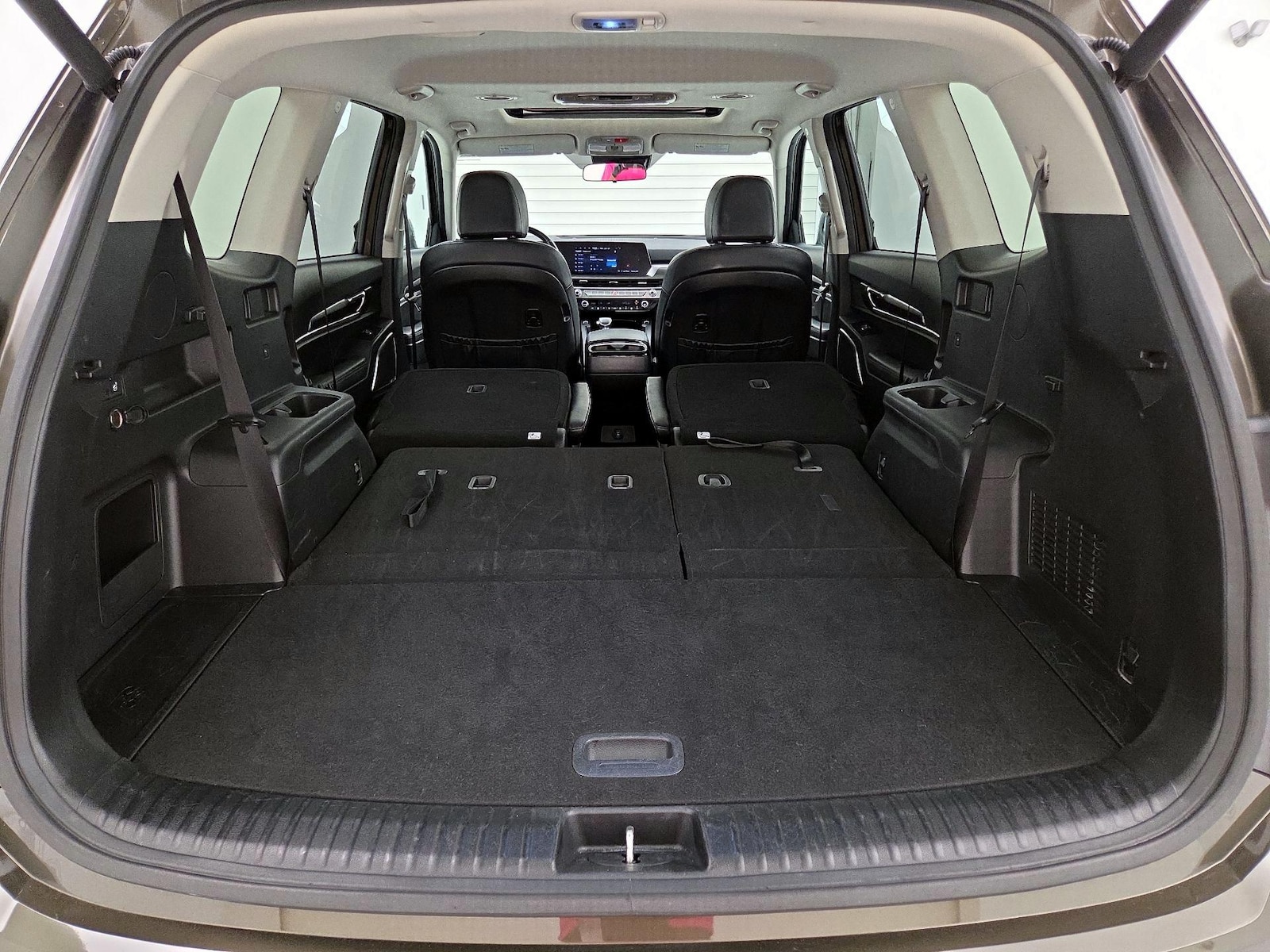 2025 Kia Telluride S - Photo 24