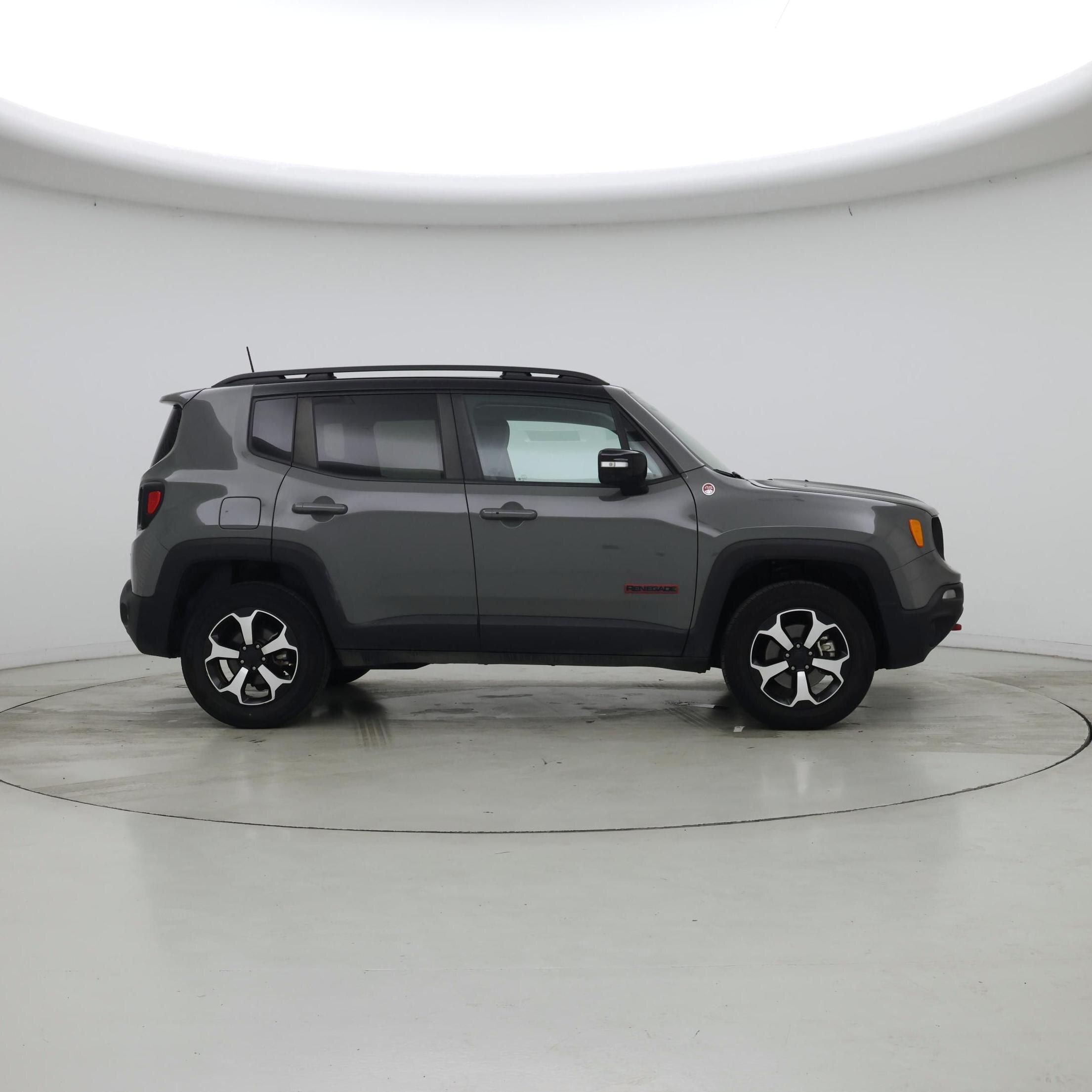 Thumbnail: 2022 Jeep Renegade - 7