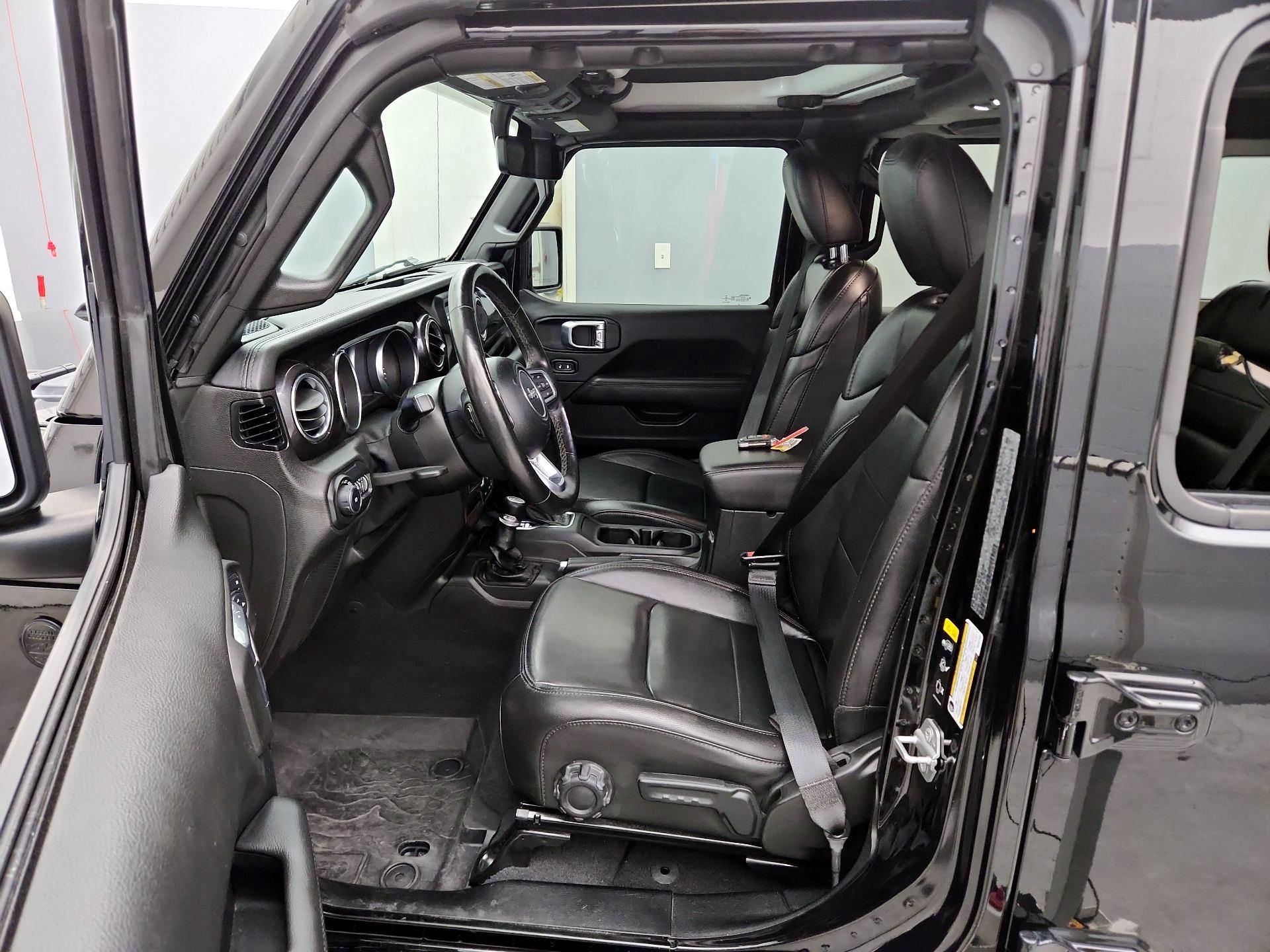 Thumbnail: 2021 Jeep Wrangler - 11