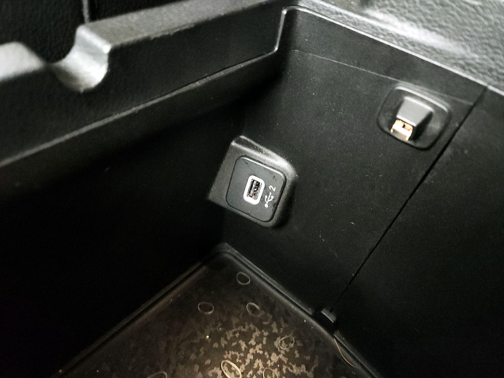 Thumbnail: 2021 Jeep Wrangler - 18