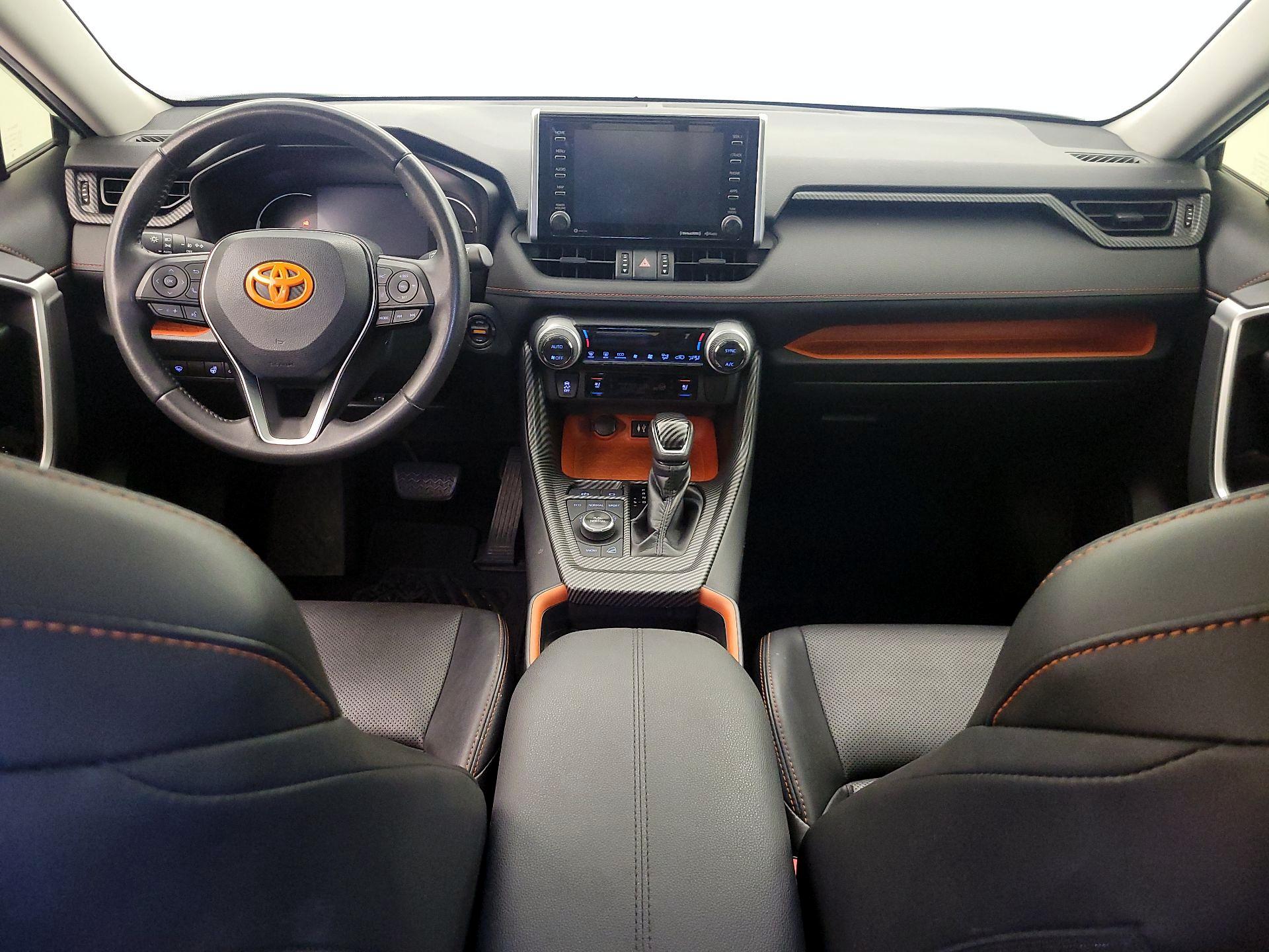 Thumbnail: 2019 Toyota RAV4 - 9