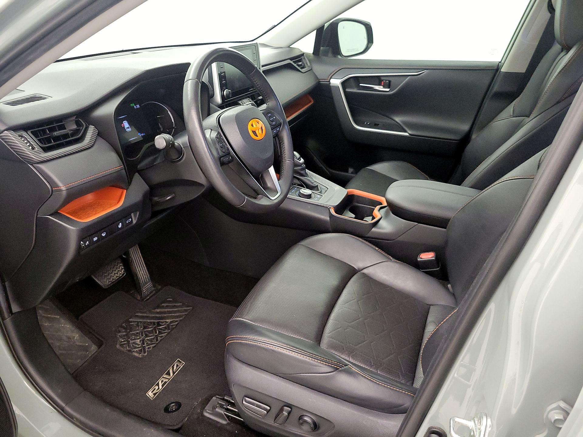 Thumbnail: 2019 Toyota RAV4 - 11