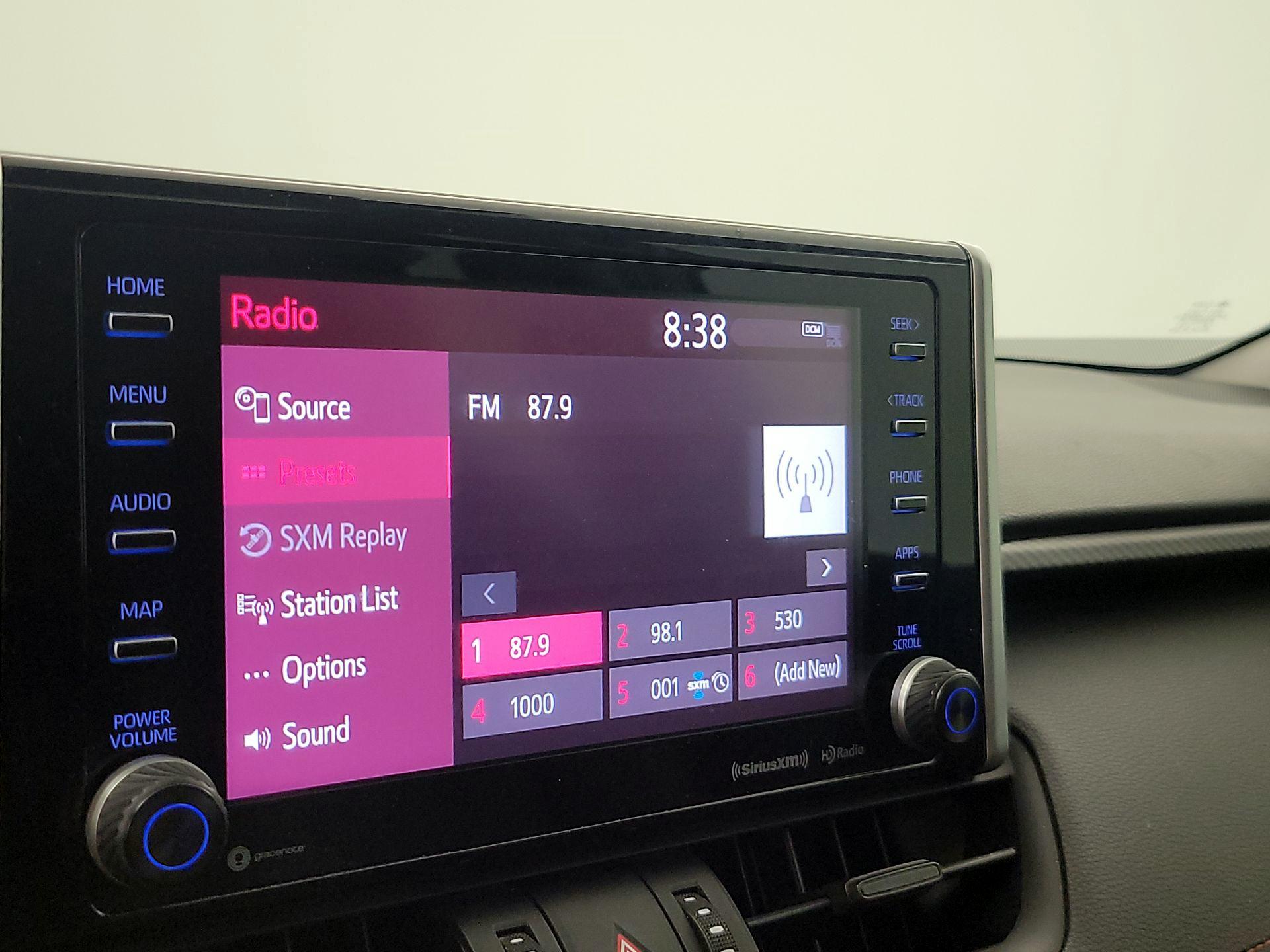 Thumbnail: 2019 Toyota RAV4 - 15