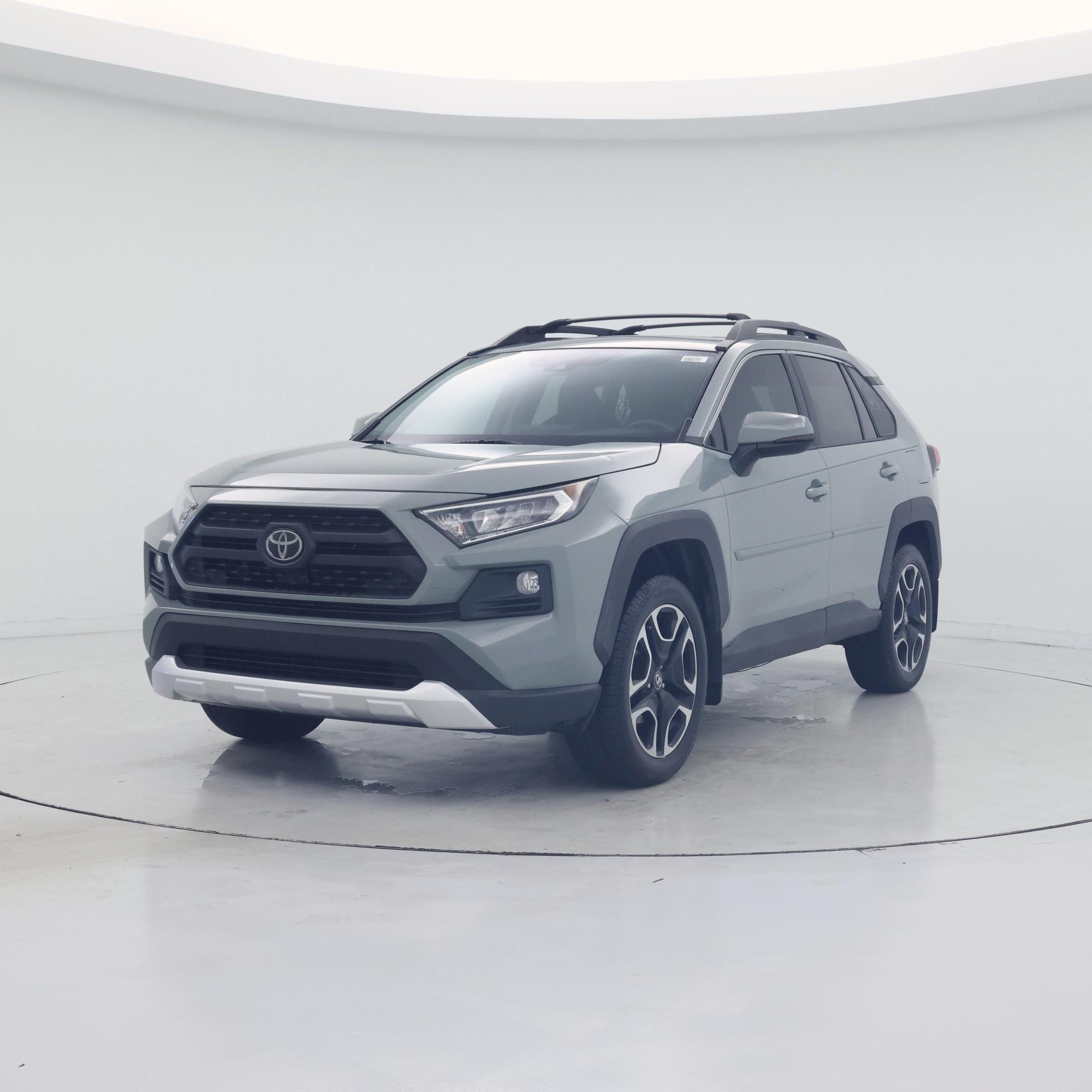 Thumbnail: 2019 Toyota RAV4 - 4