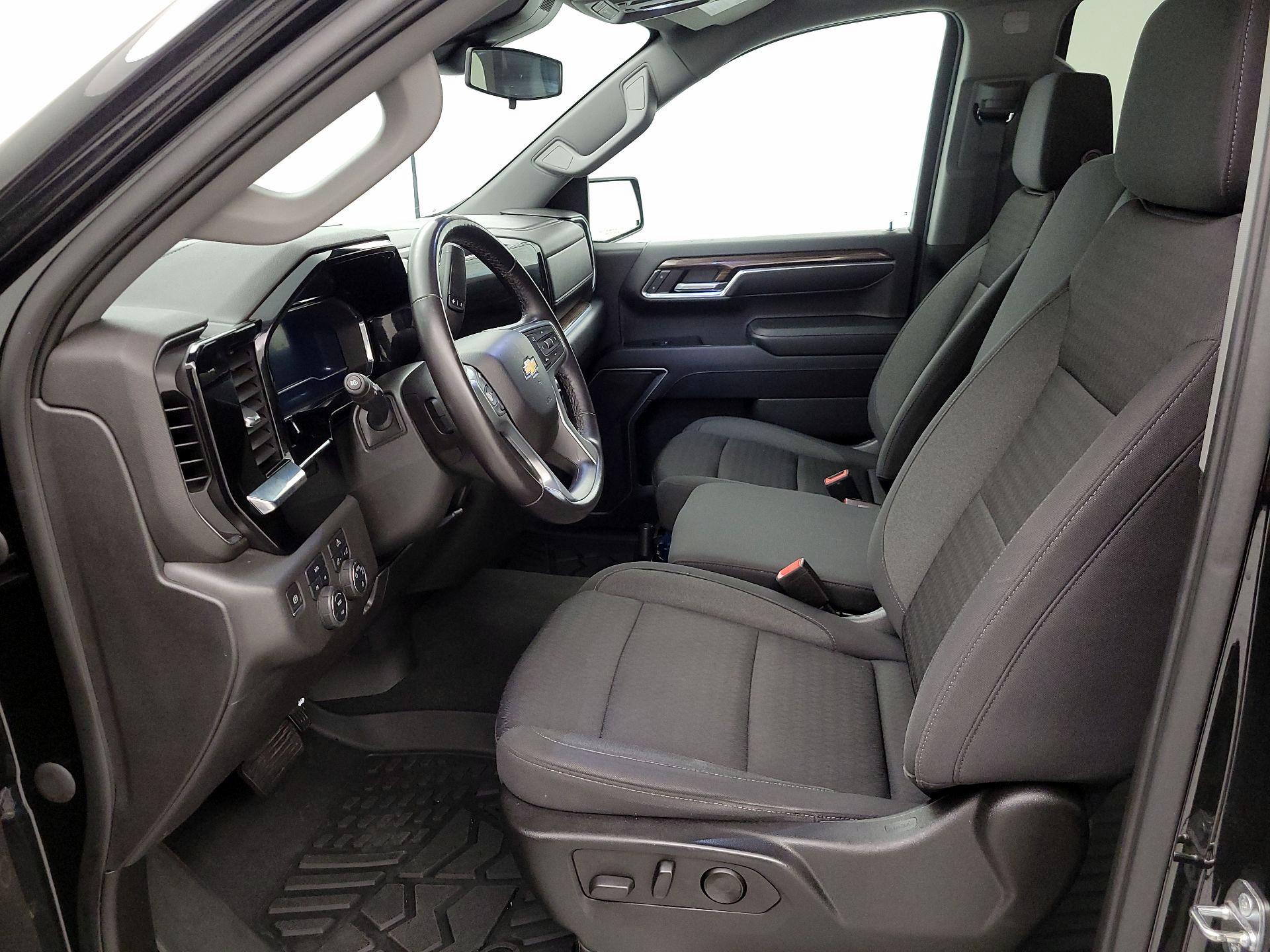Thumbnail: 2022 Chevrolet Silverado 1500 - 11