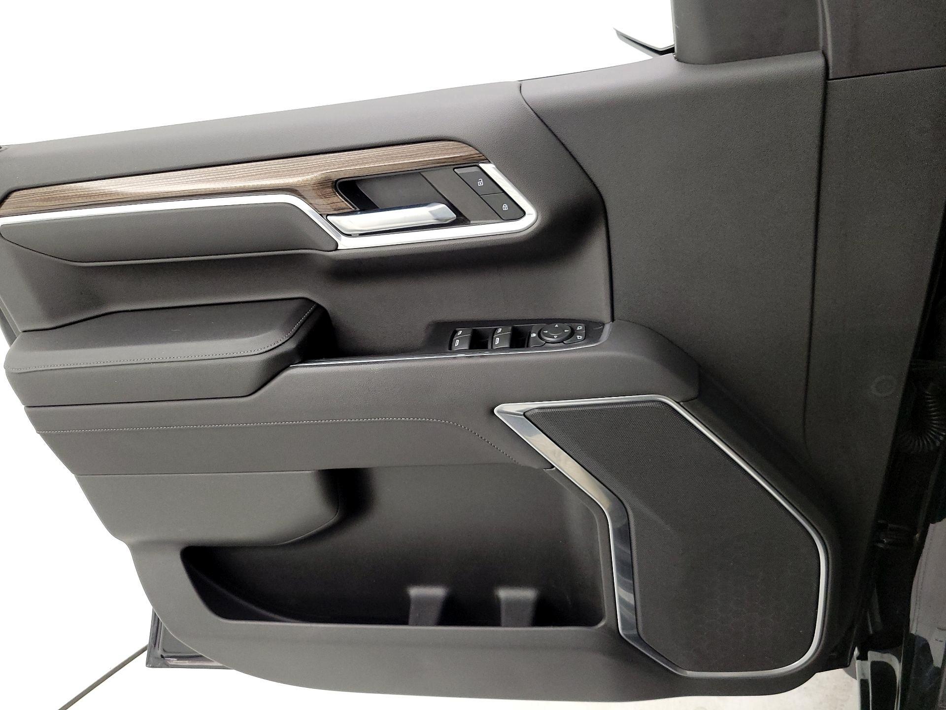 Thumbnail: 2022 Chevrolet Silverado 1500 - 12