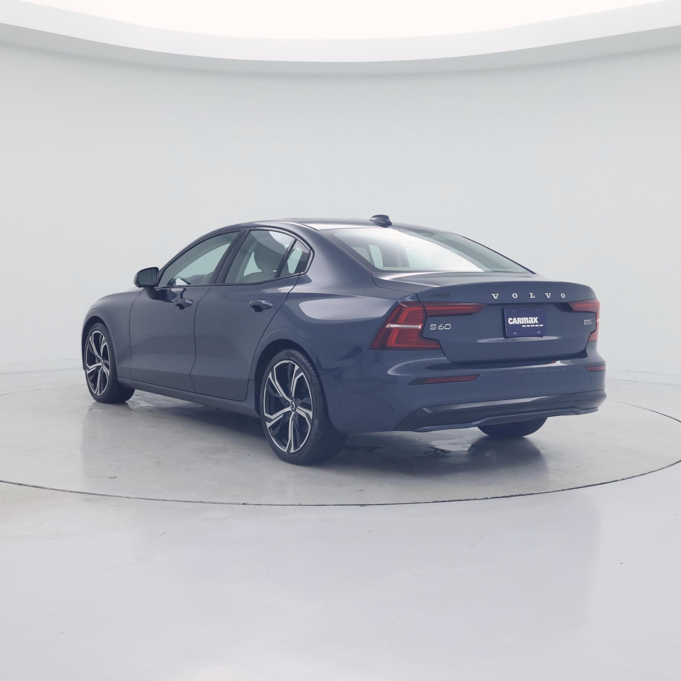 Thumbnail: 2024 Volvo S60 - 2