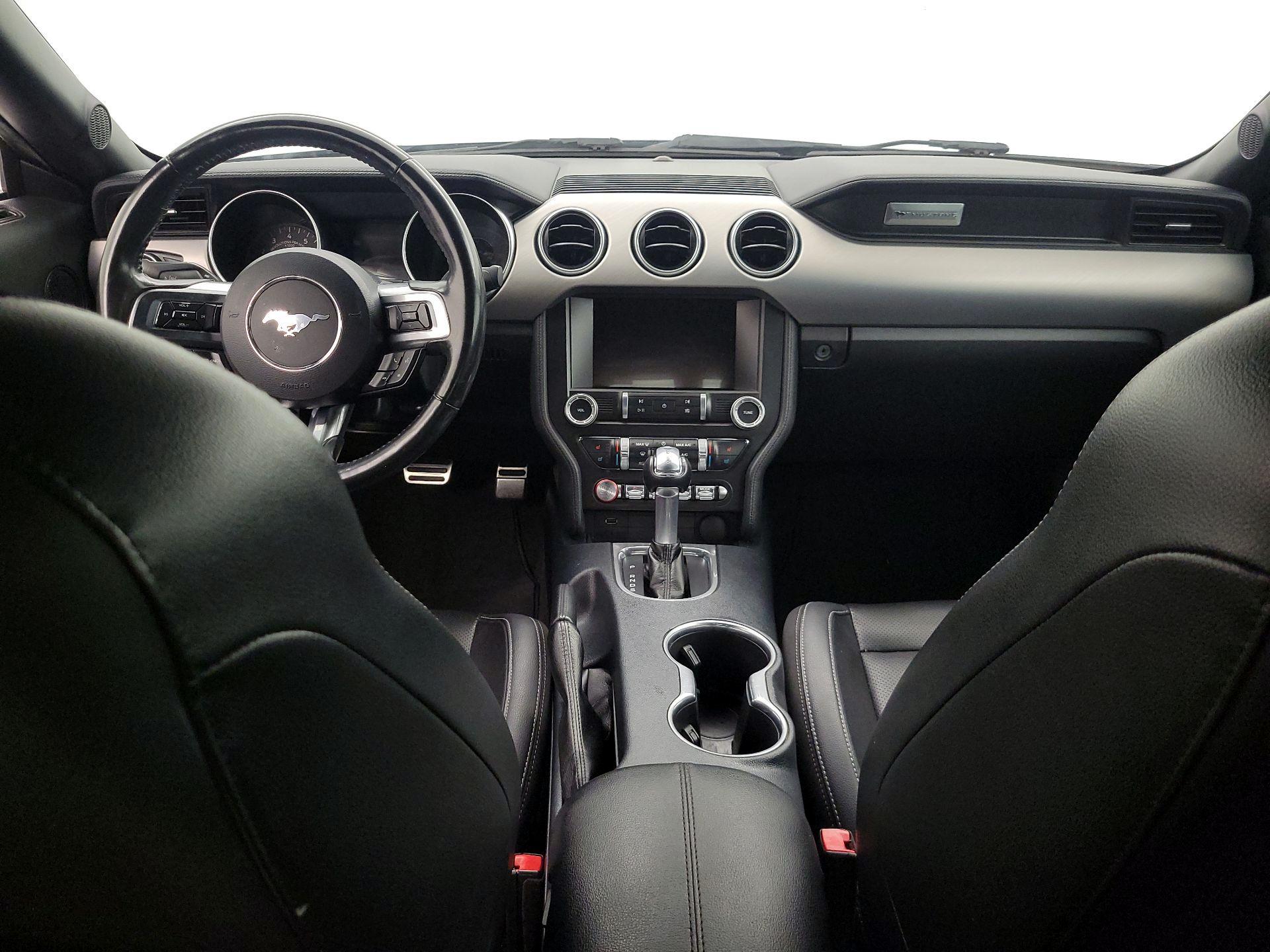 Thumbnail: 2022 Ford Mustang - 9