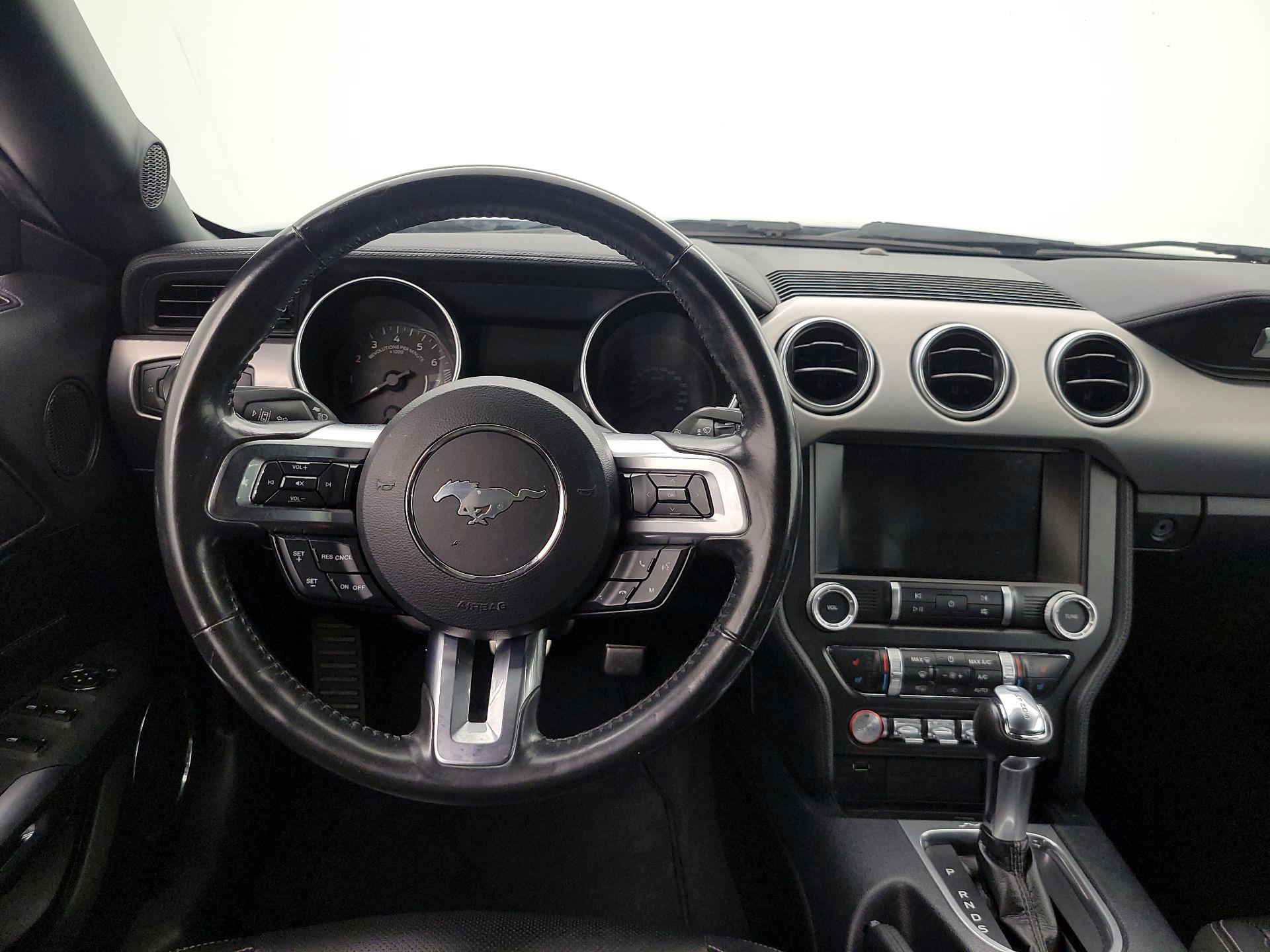 Thumbnail: 2022 Ford Mustang - 10