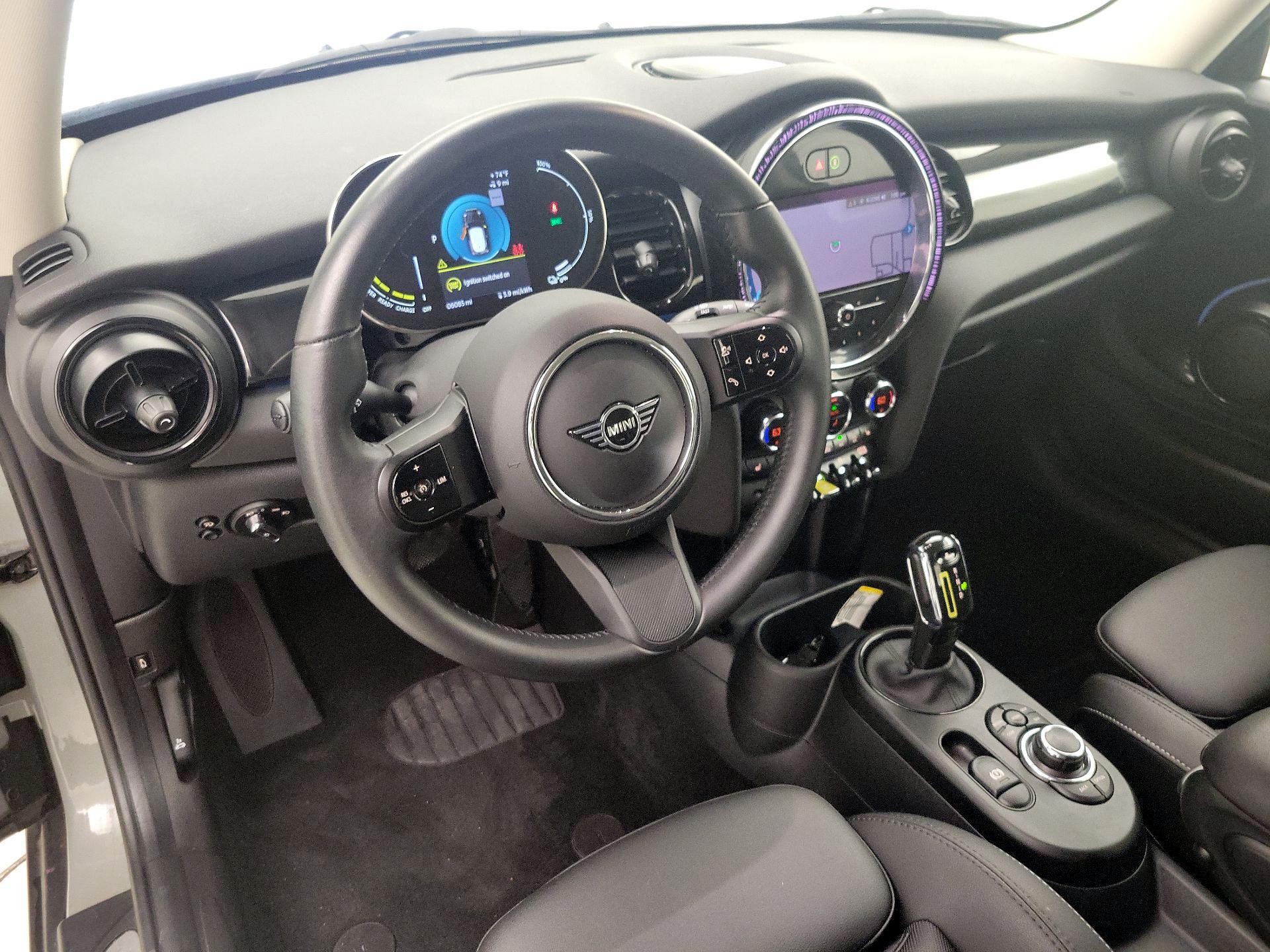 Thumbnail: 2023 MINI Cooper Hardtop - 9