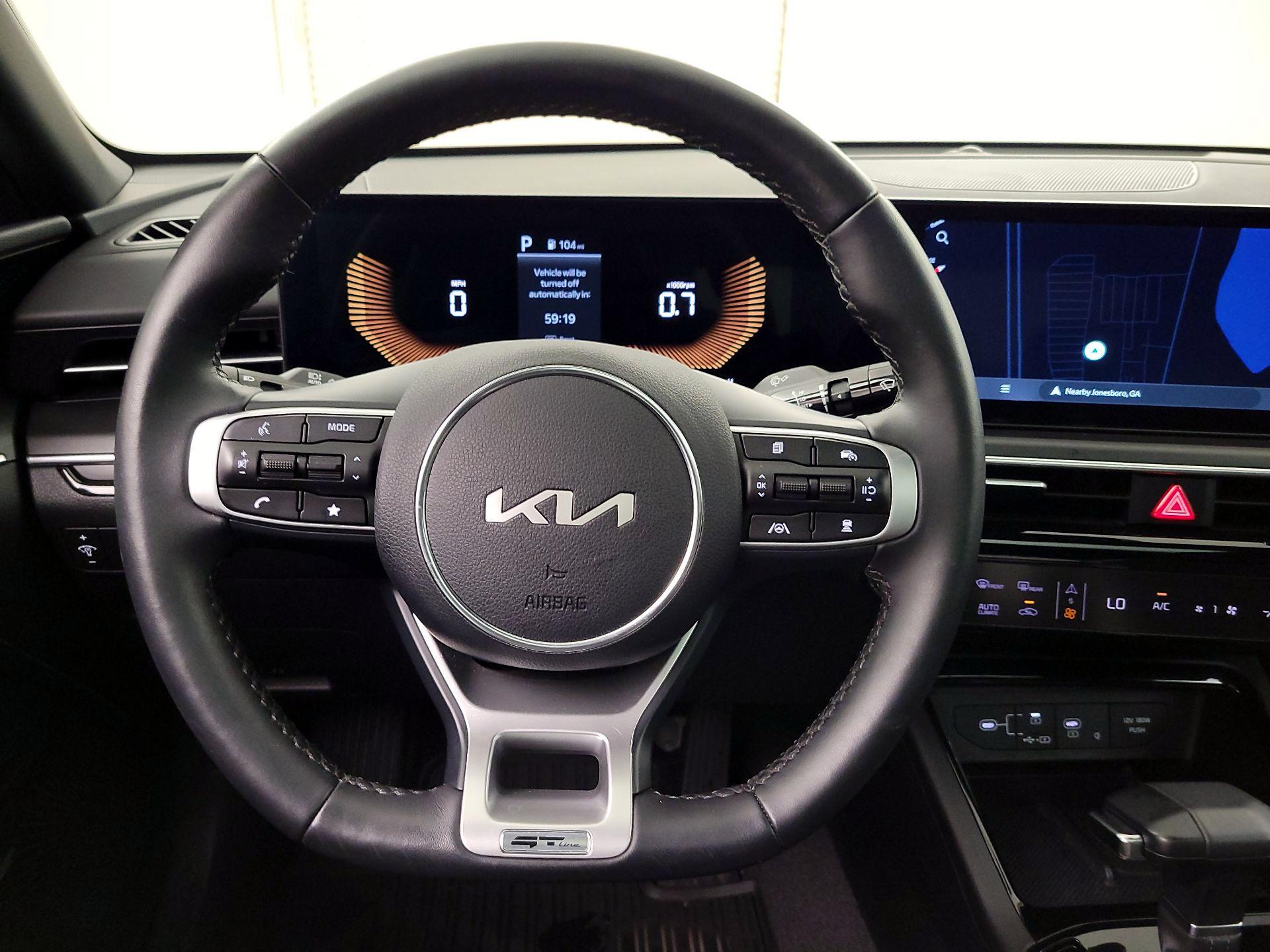 Thumbnail: 2025 Kia K5 - 10