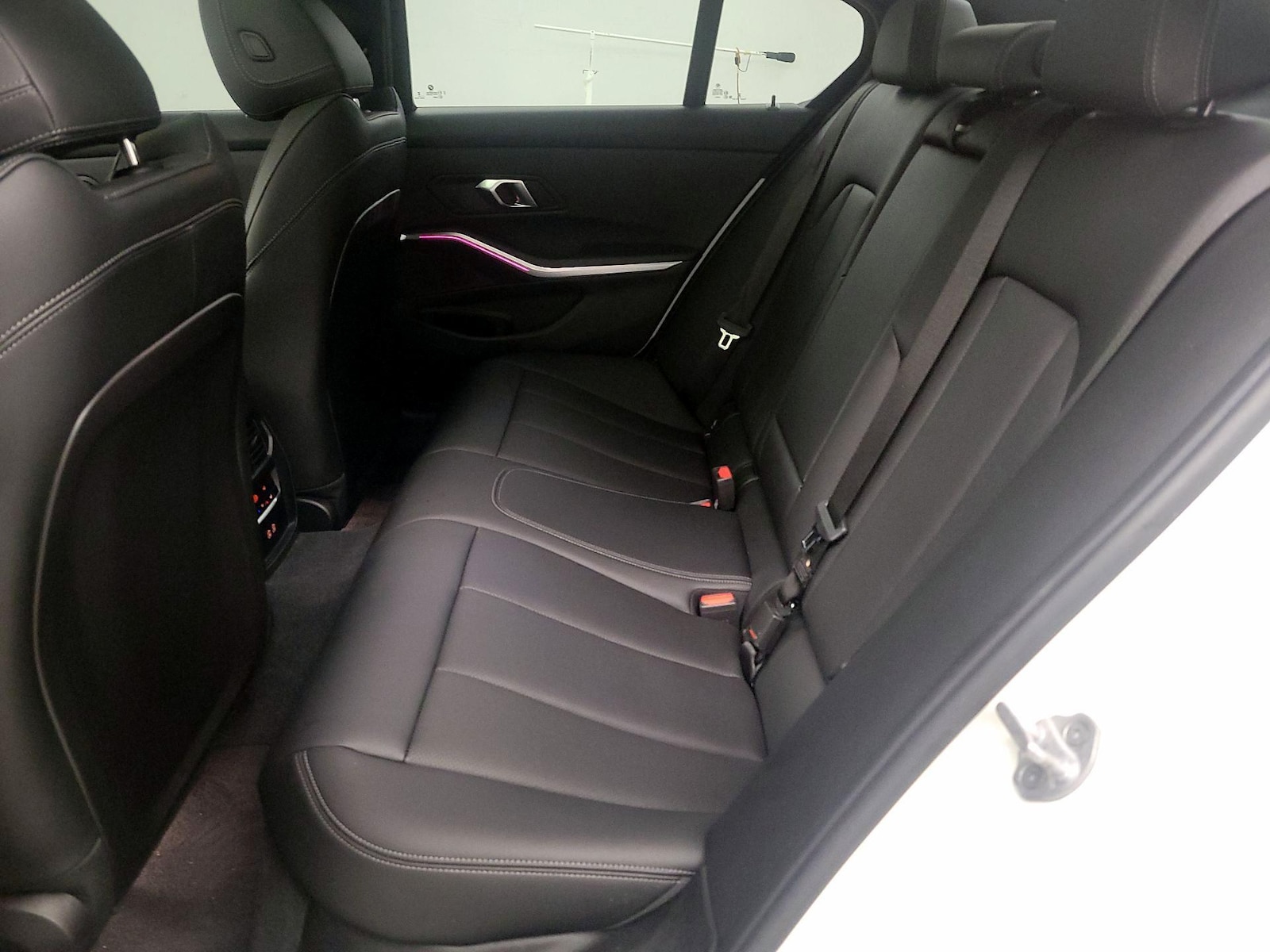 2024 BMW 3 Series 330i - Photo 22
