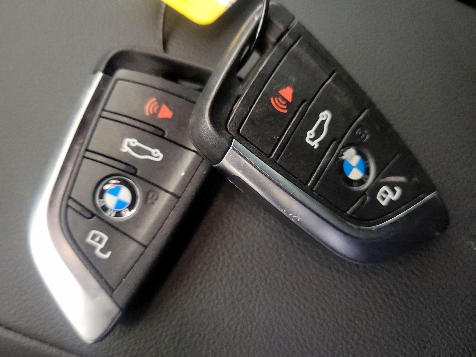 2024 BMW 3 Series 330i - Photo 25
