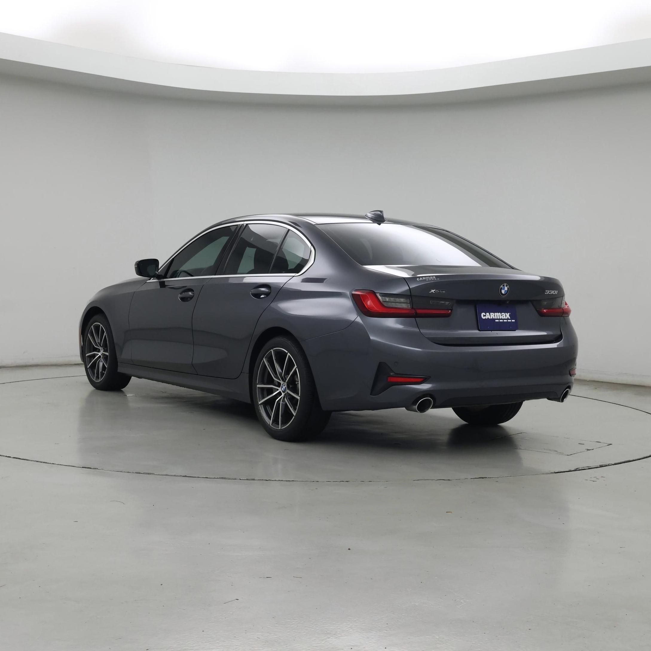 Thumbnail: 2021 BMW 3 Series - 2