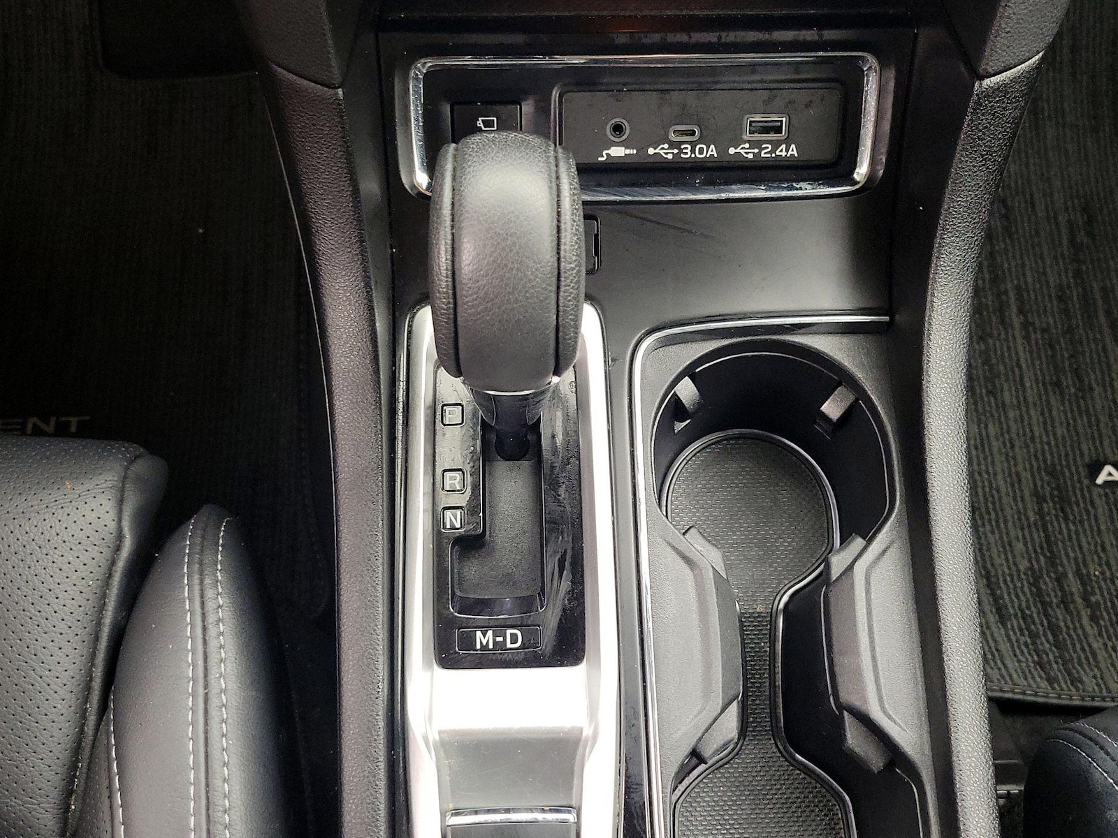 2025 Subaru Ascent Limited - Photo 18