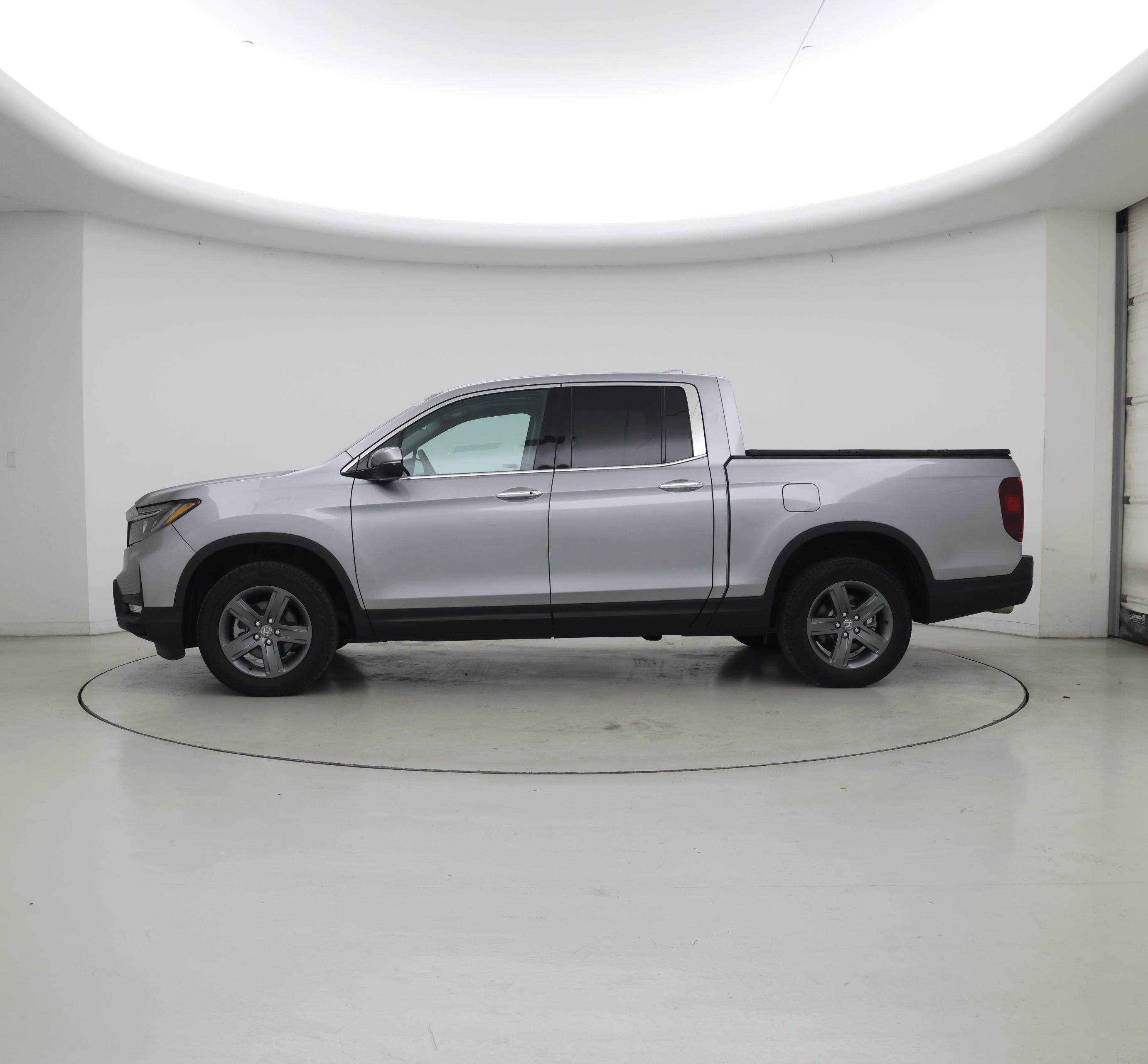 Thumbnail: 2023 Honda Ridgeline - 3