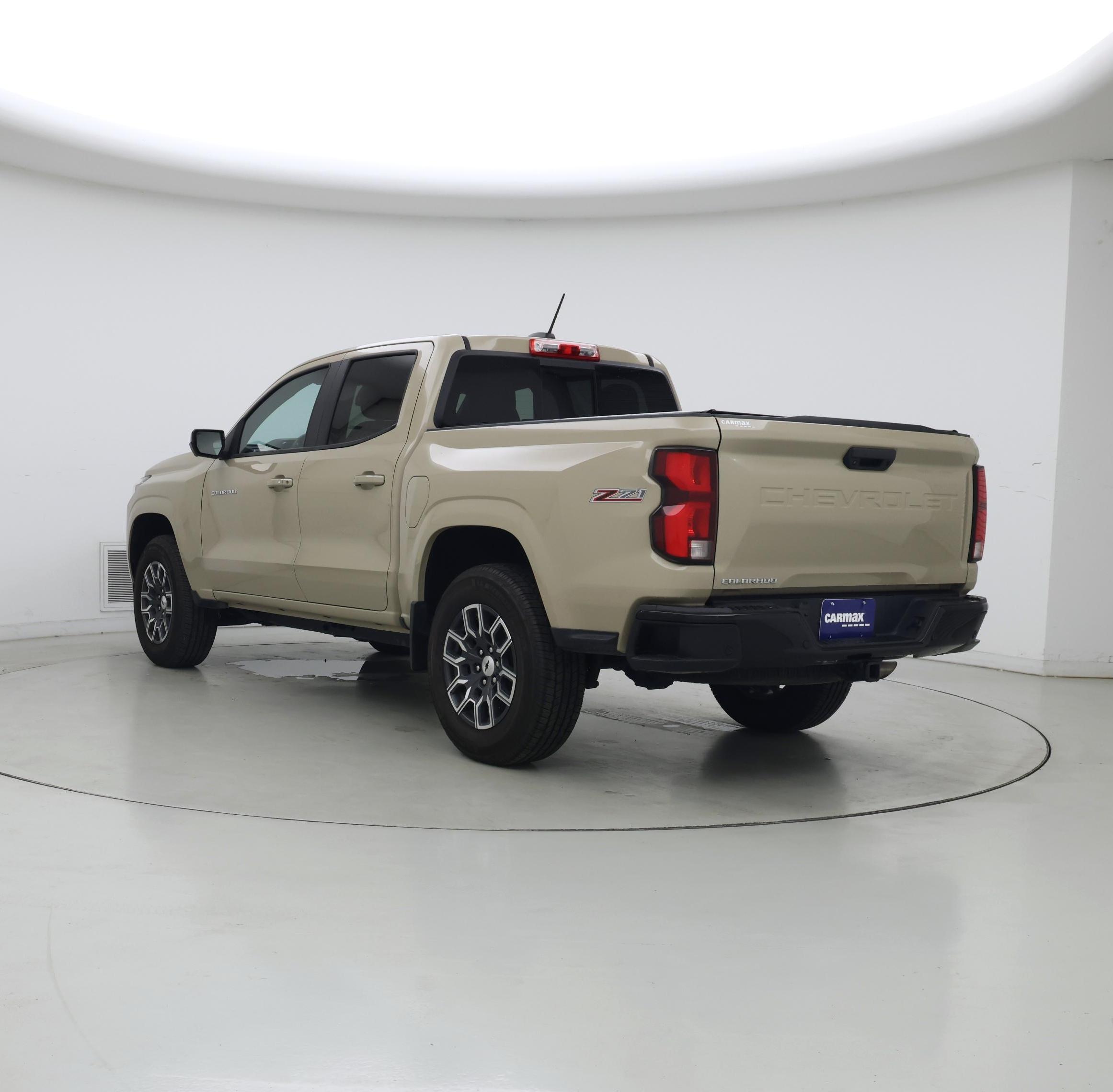 Thumbnail: 2023 Chevrolet Colorado - 2