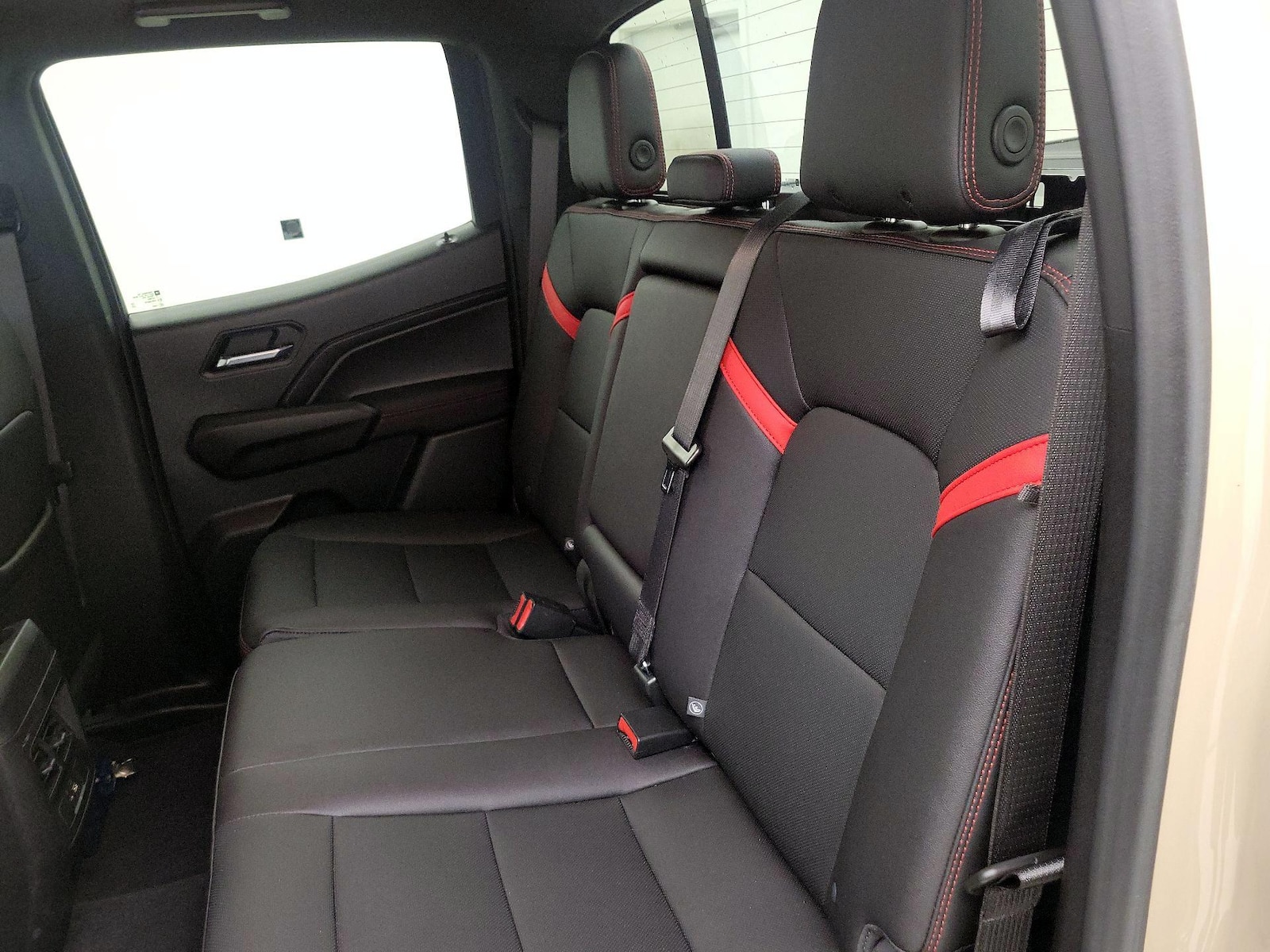 2023 Chevrolet Colorado Z71 - Photo 20