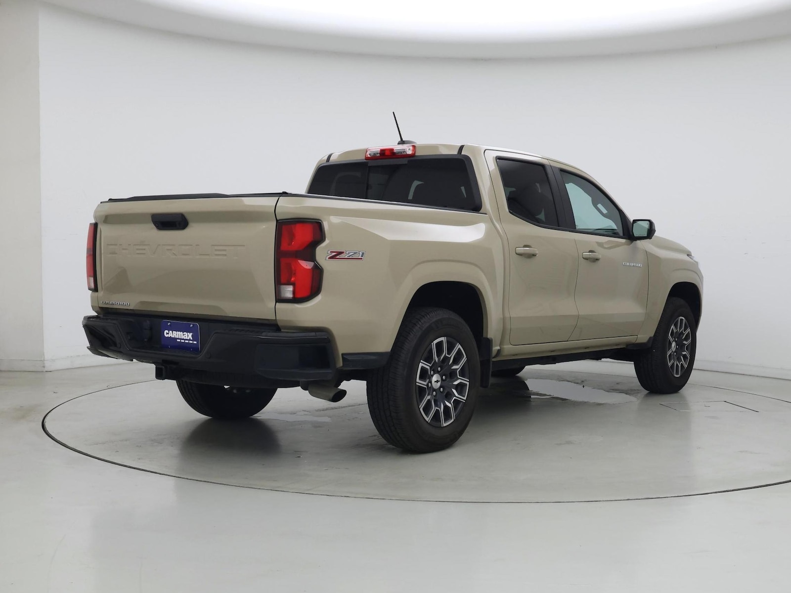 2023 Chevrolet Colorado Z71 - Photo 9