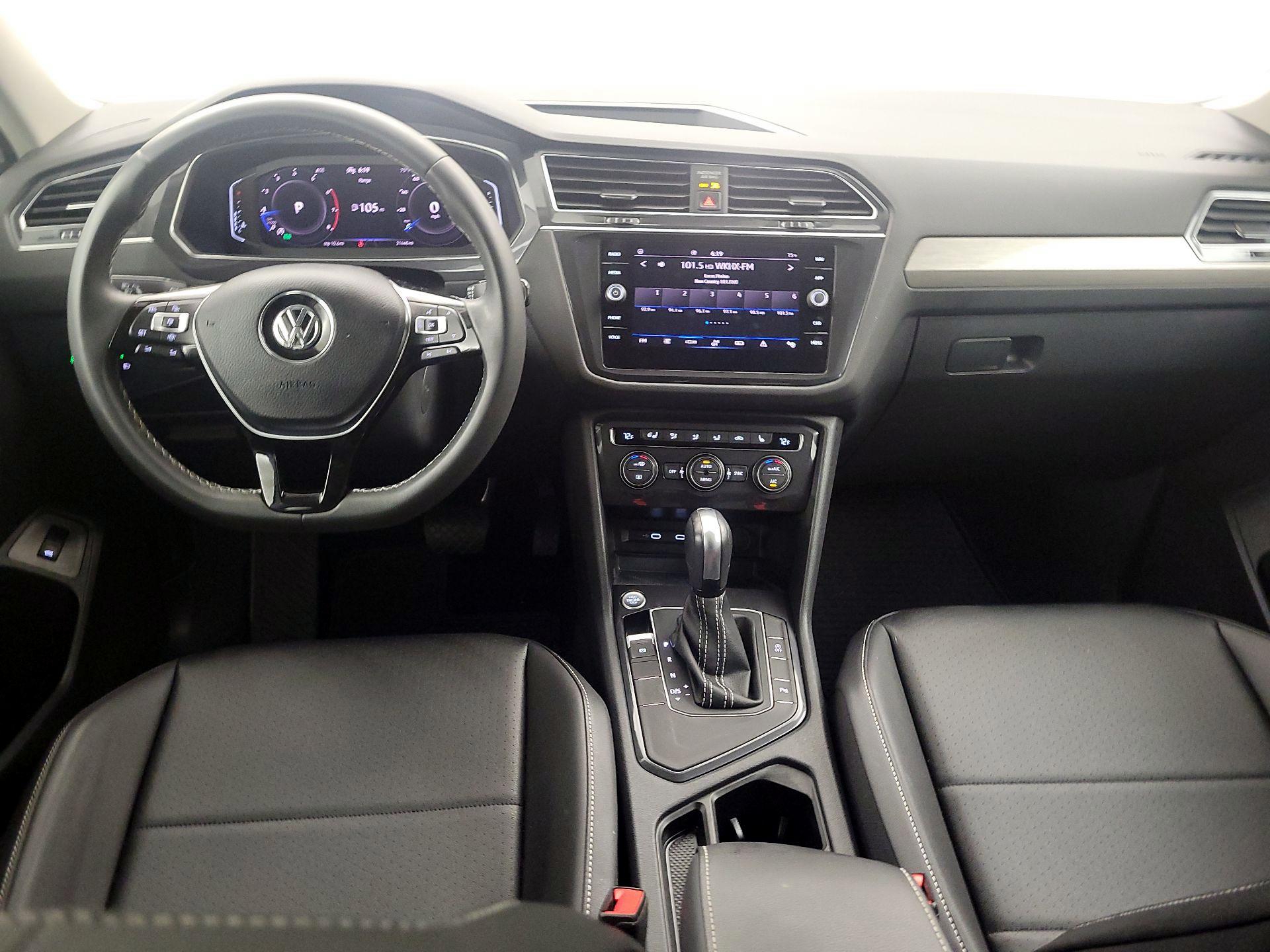 Thumbnail: 2021 Volkswagen Tiguan - 9