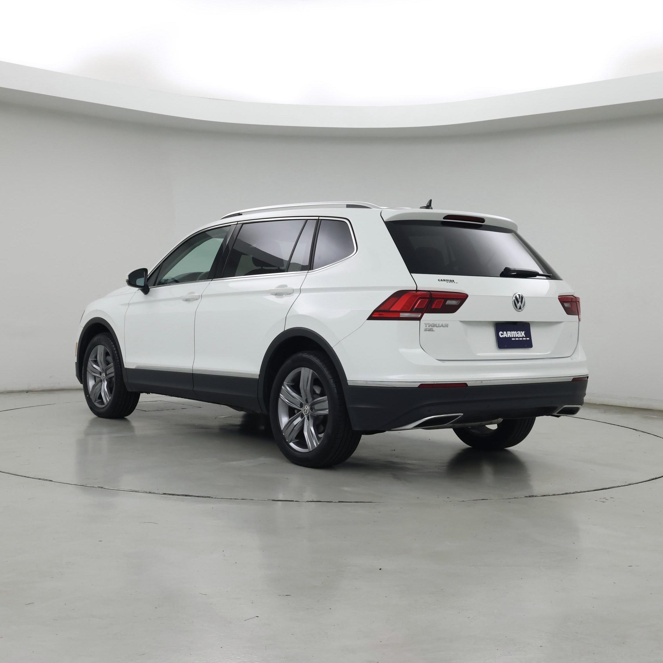 Thumbnail: 2021 Volkswagen Tiguan - 2