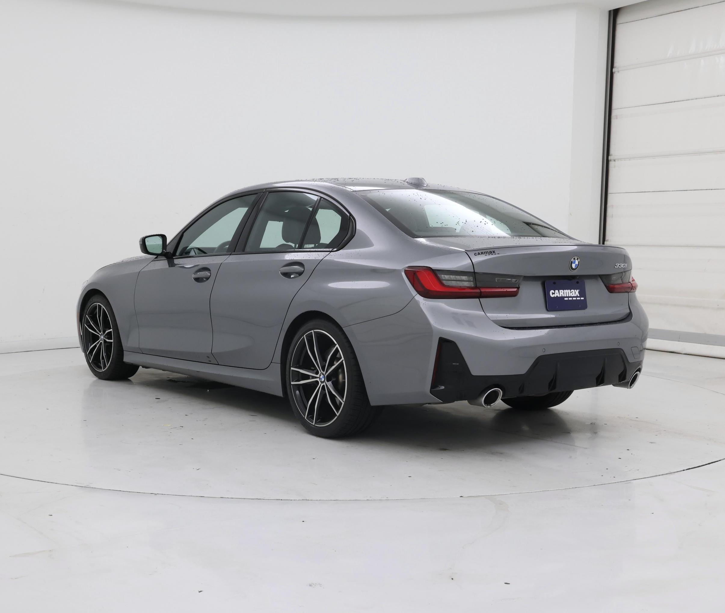 Thumbnail: 2023 BMW 3 Series - 2