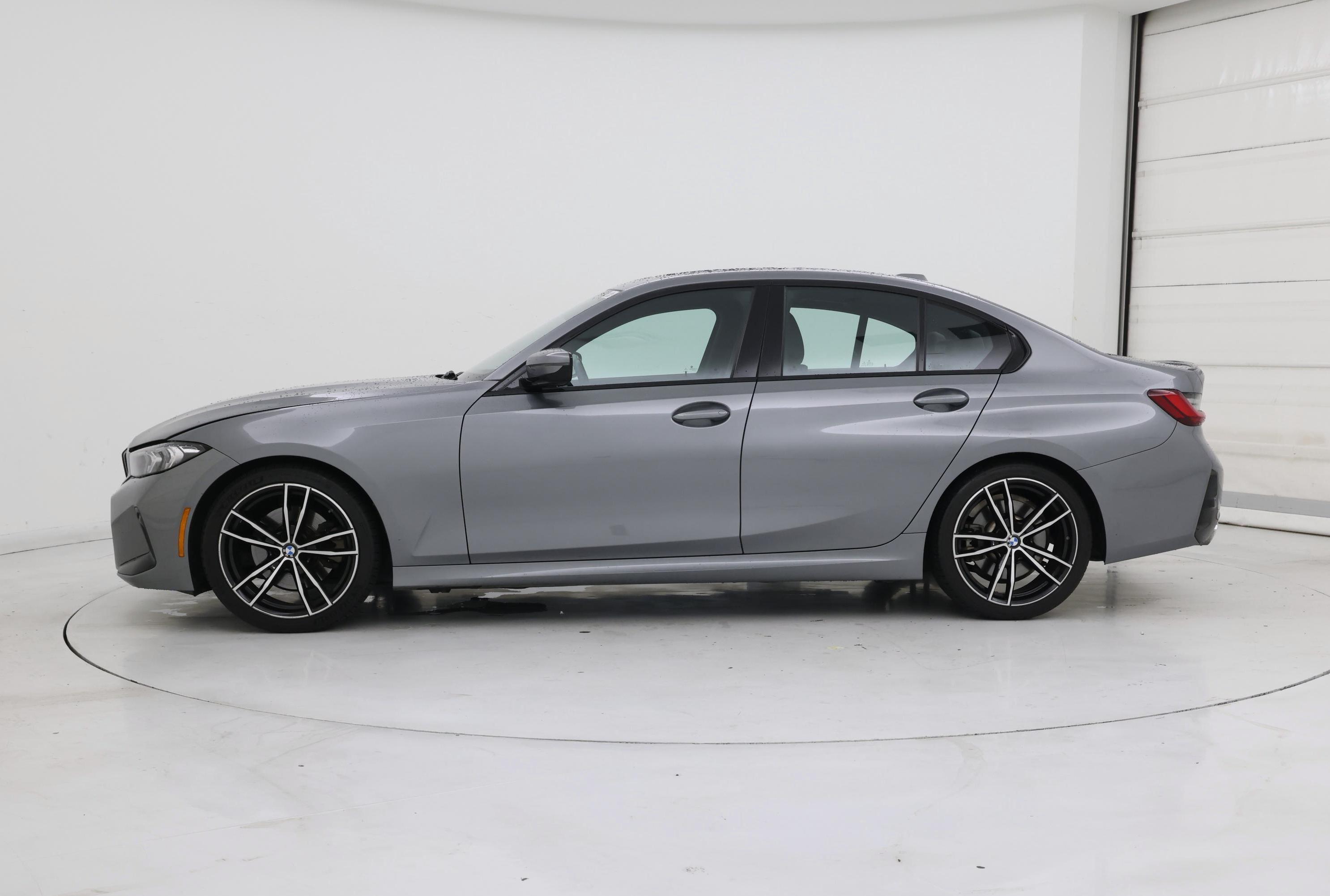 Thumbnail: 2023 BMW 3 Series - 3
