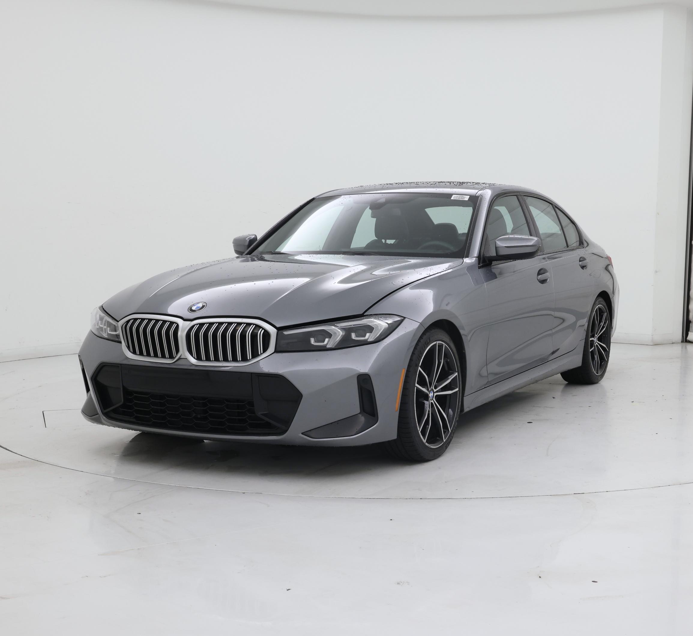 Thumbnail: 2023 BMW 3 Series - 4