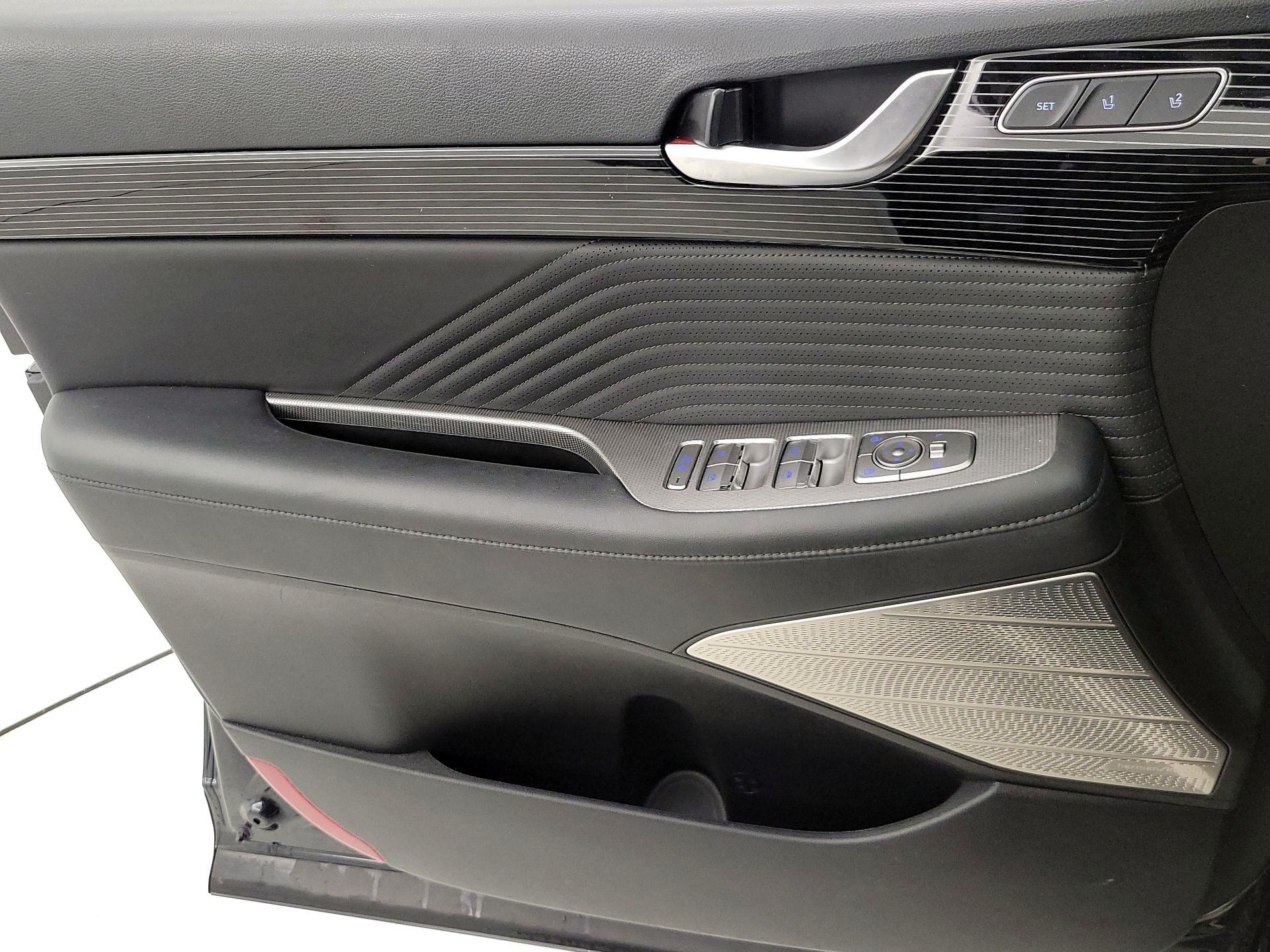 Thumbnail: 2023 Hyundai Palisade - 12