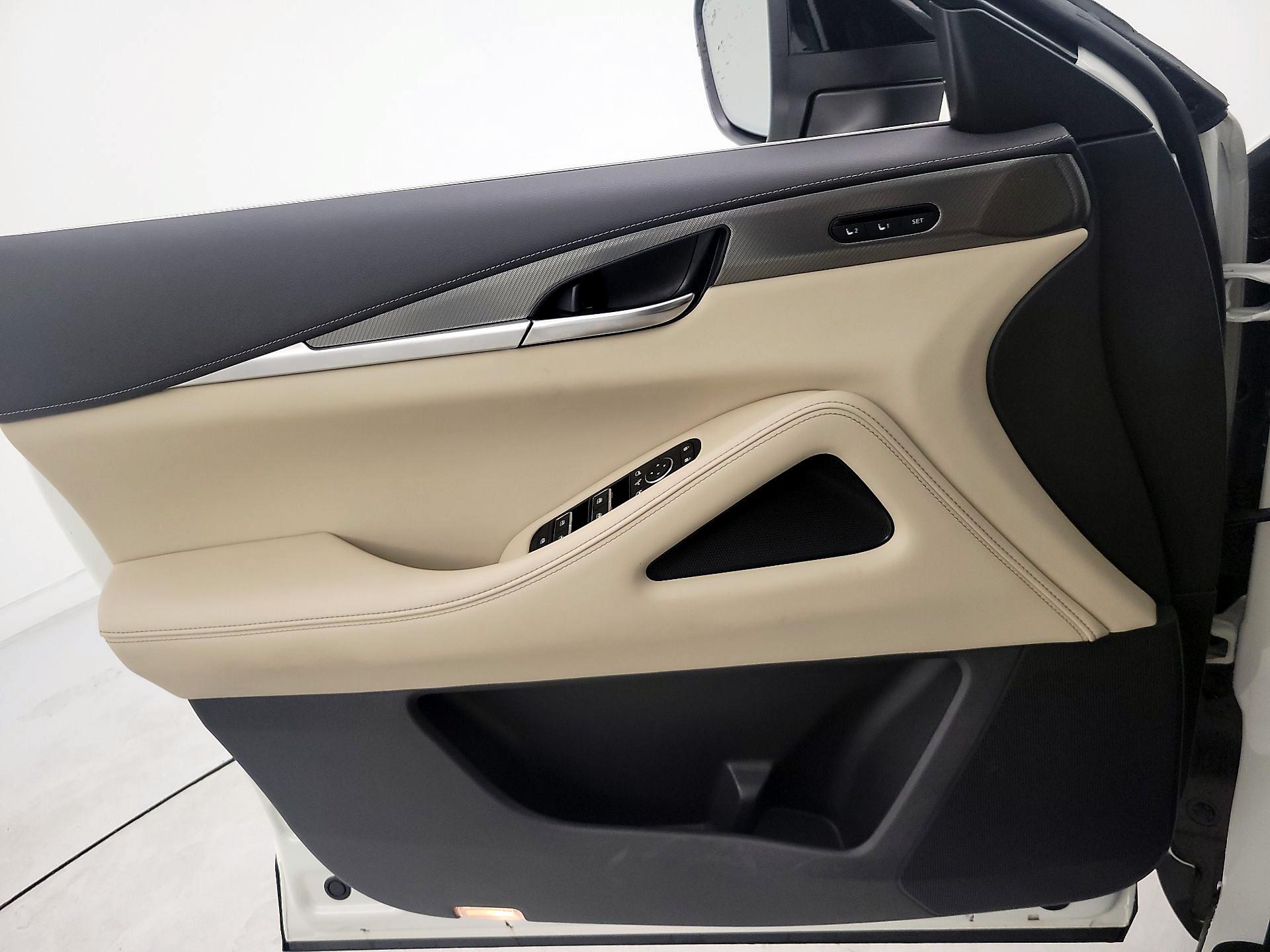 Thumbnail: 2023 INFINITI QX60 - 12