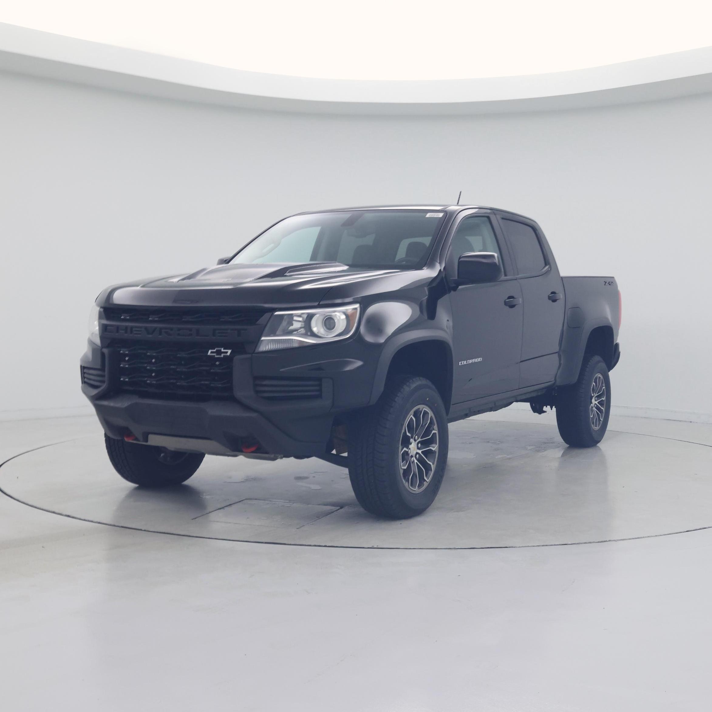 Thumbnail: 2022 Chevrolet Colorado - 4