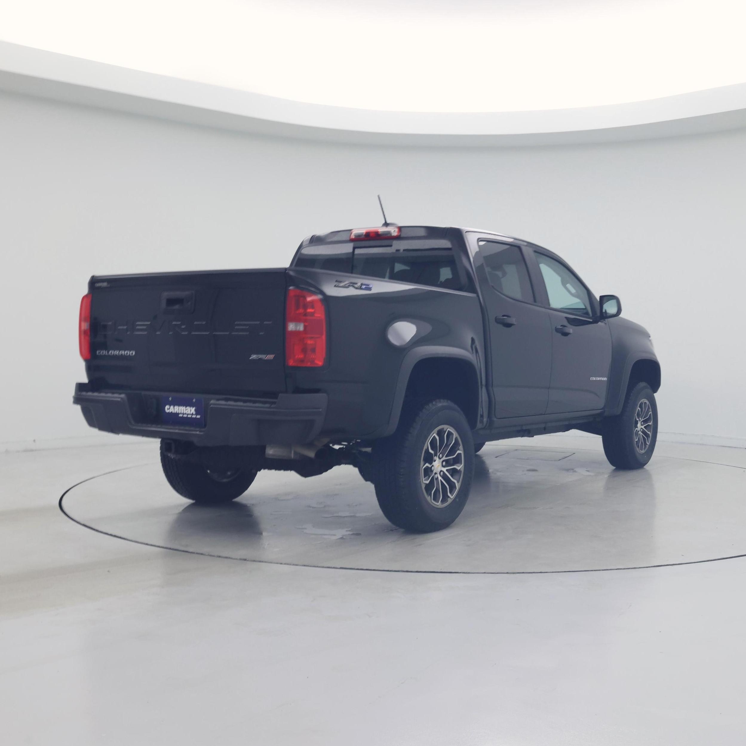 Thumbnail: 2022 Chevrolet Colorado - 8