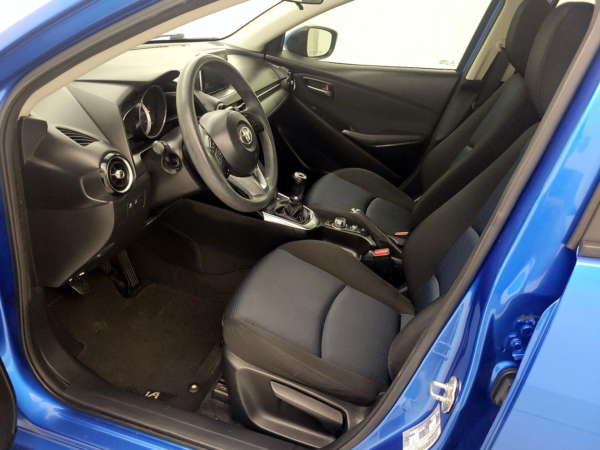 Thumbnail: 2018 Toyota Yaris iA - 11