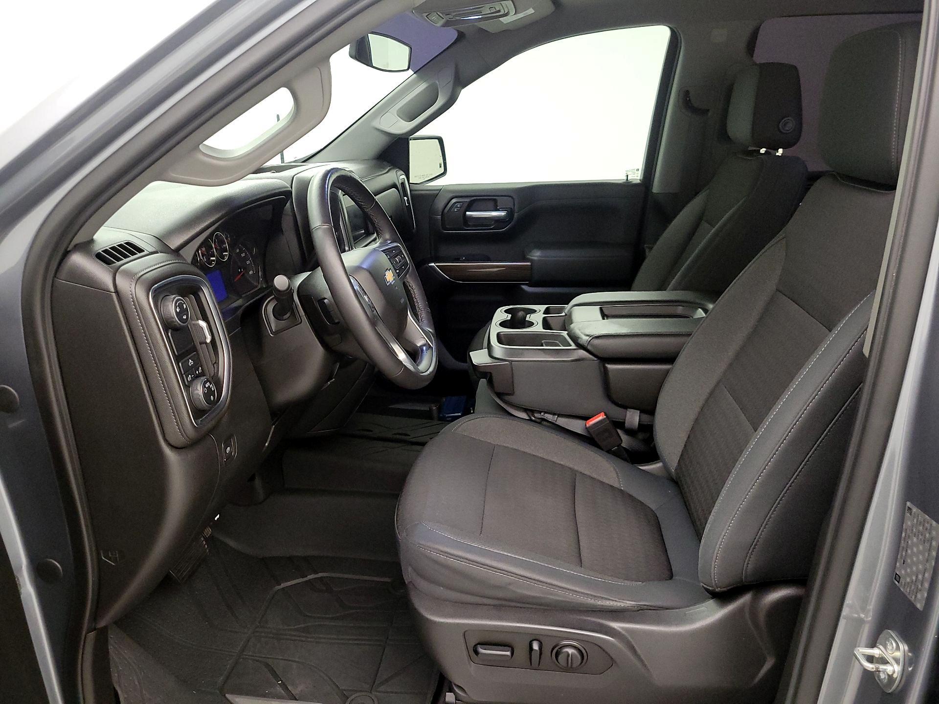 Thumbnail: 2019 Chevrolet Silverado 1500 - 11