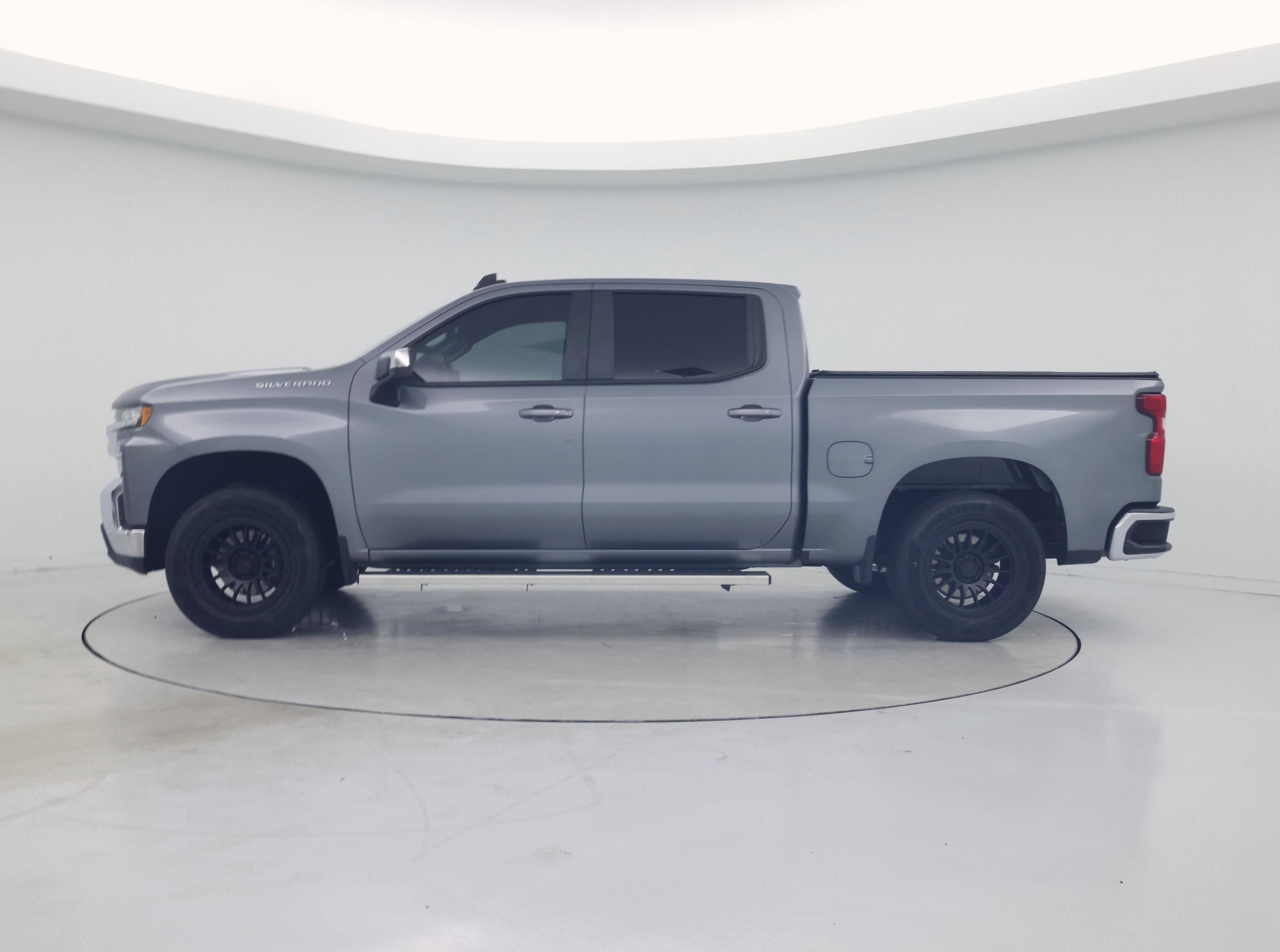 Thumbnail: 2019 Chevrolet Silverado 1500 - 3
