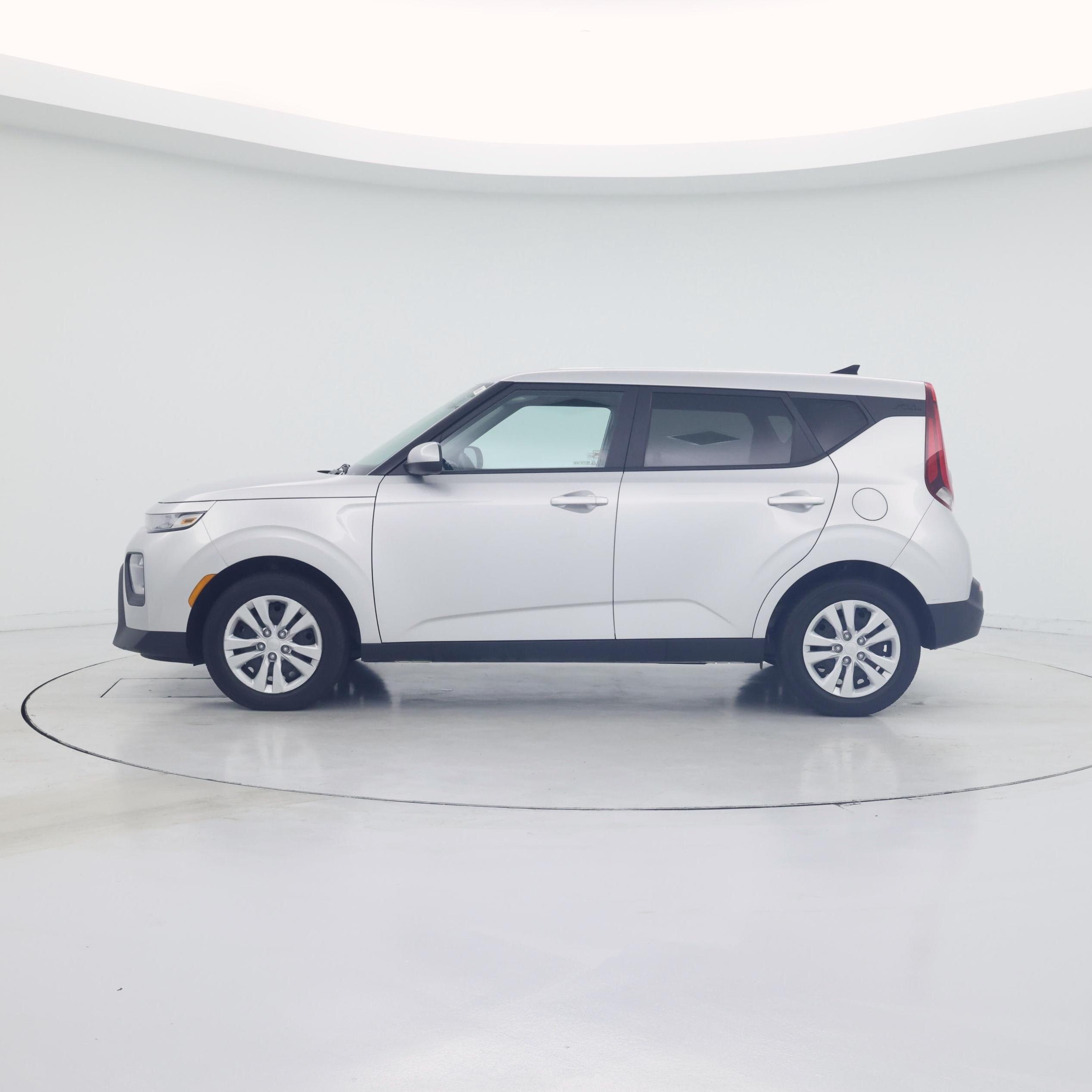 Thumbnail: 2020 Kia Soul - 3