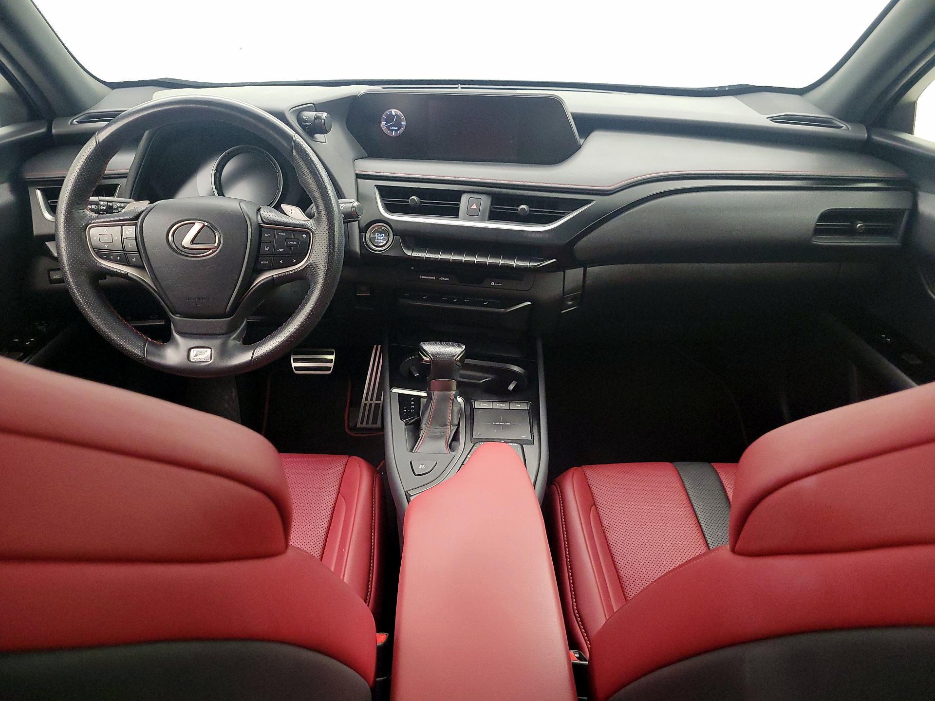 Thumbnail: 2019 Lexus UX - 9