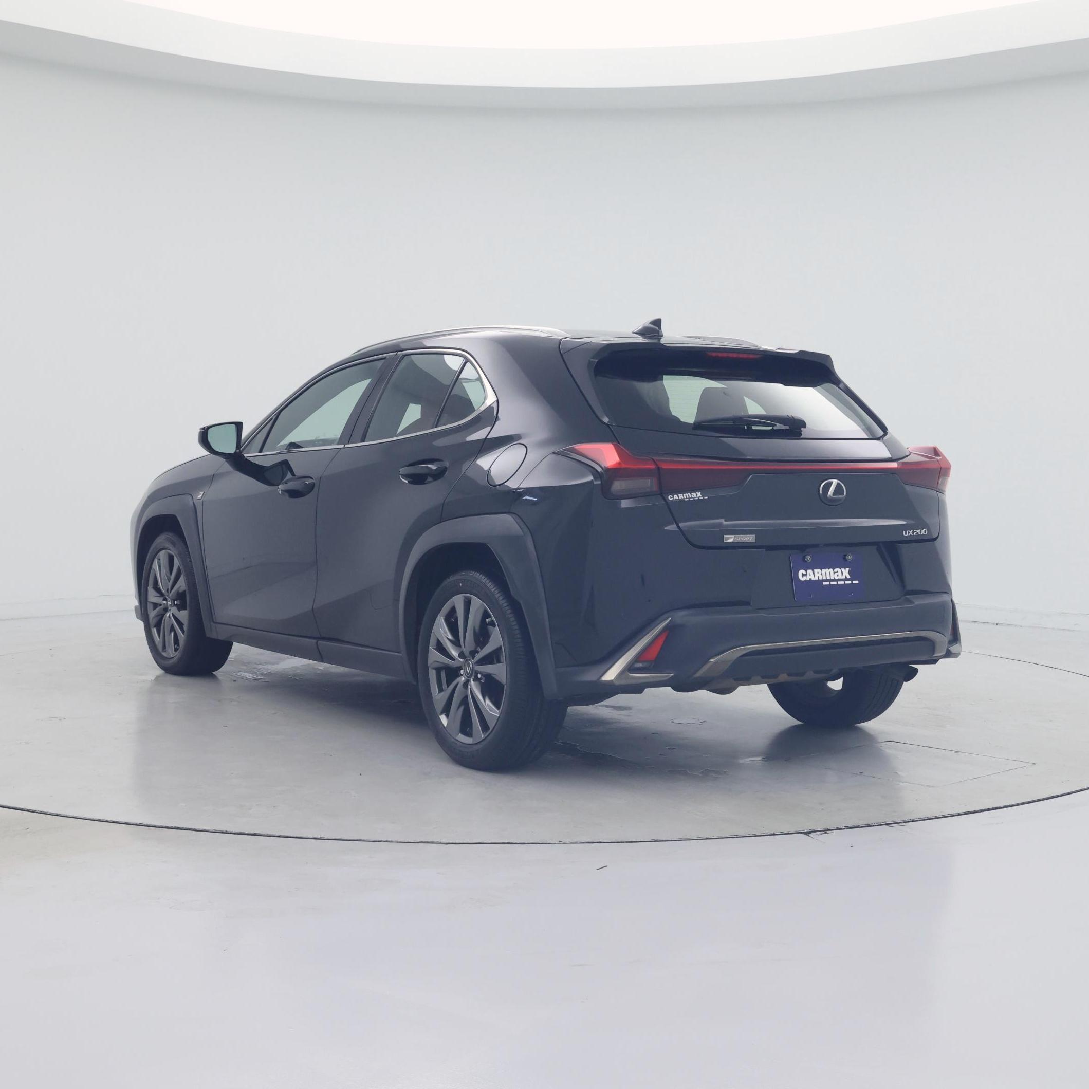 Thumbnail: 2019 Lexus UX - 2