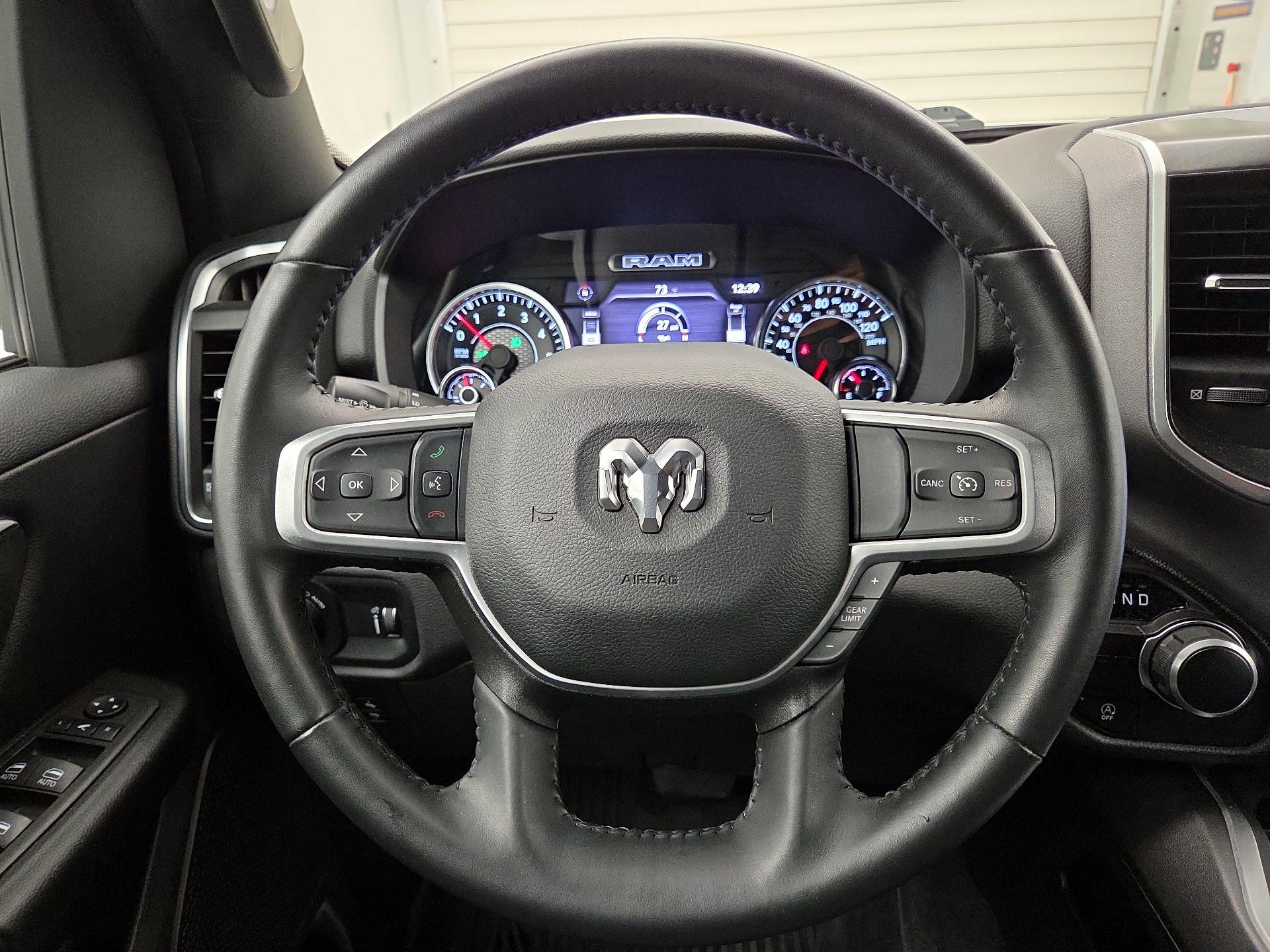Thumbnail: 2024 RAM 1500 - 10