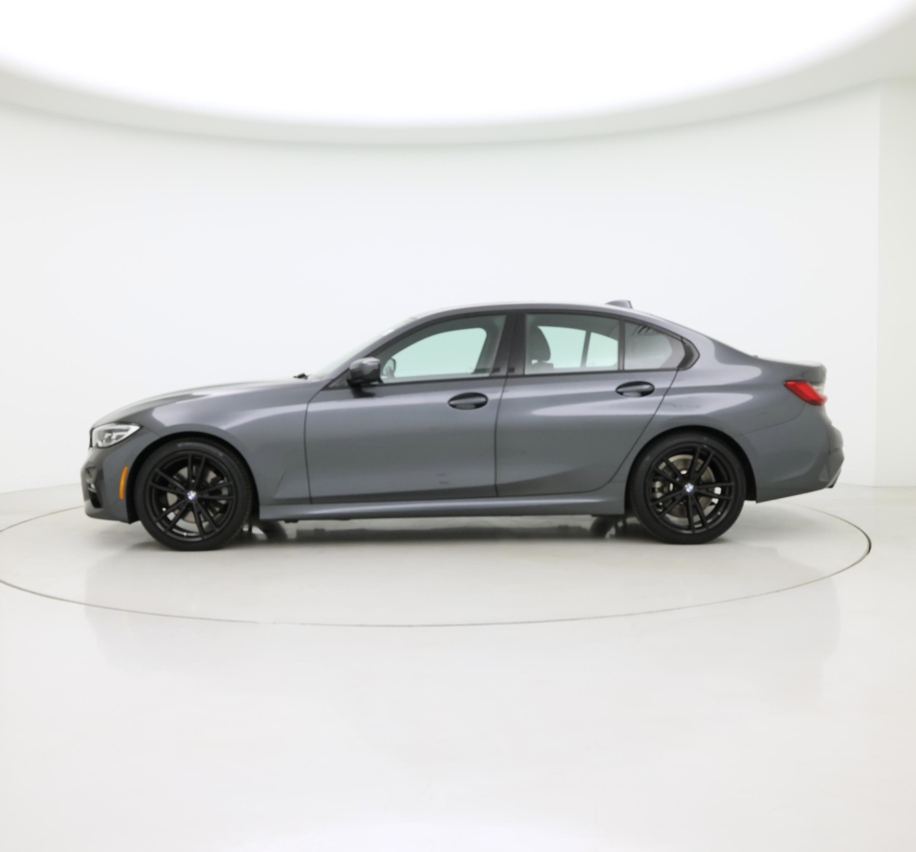 Thumbnail: 2020 BMW 3 Series - 3