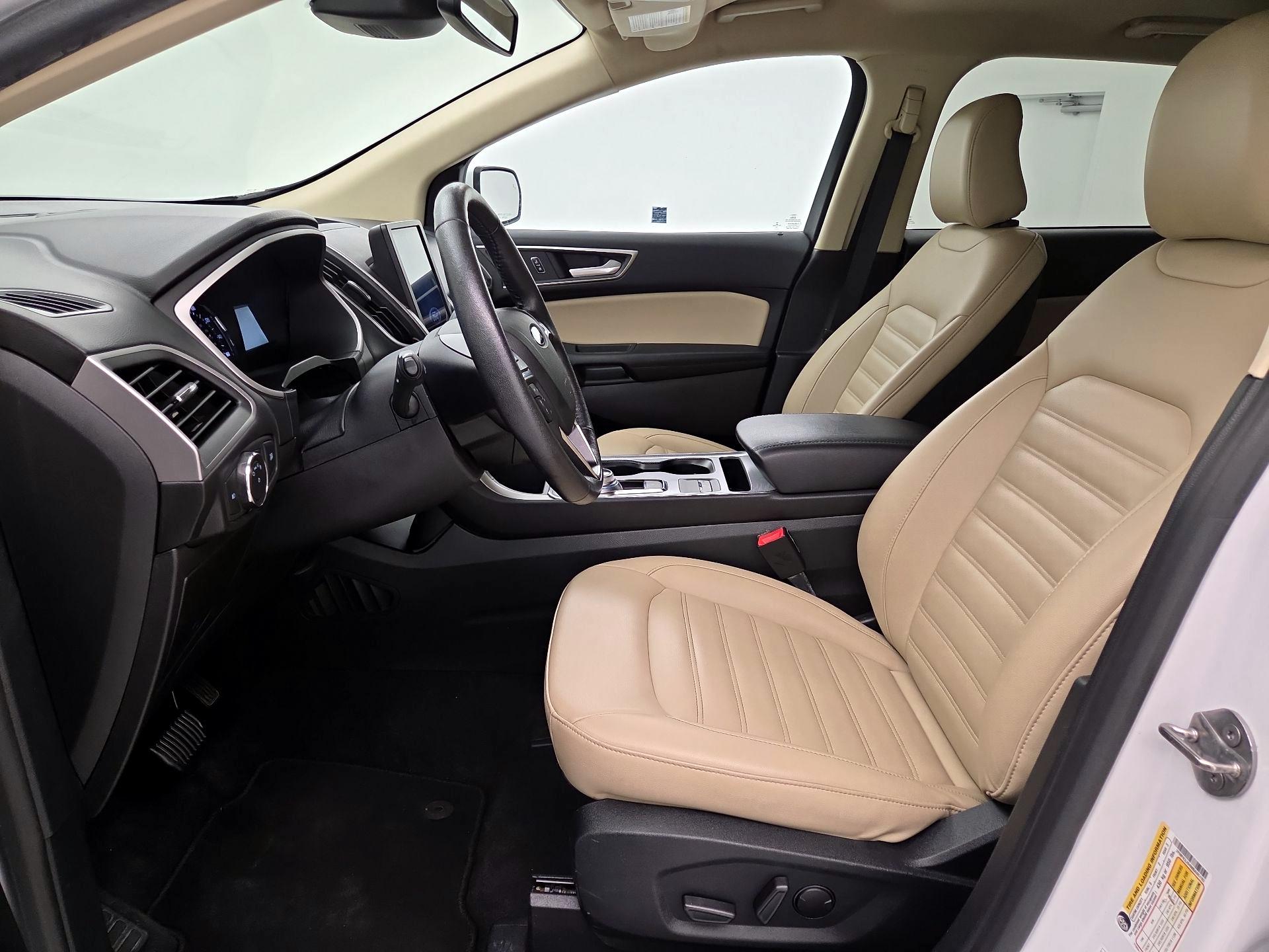 Thumbnail: 2021 Ford Edge - 11