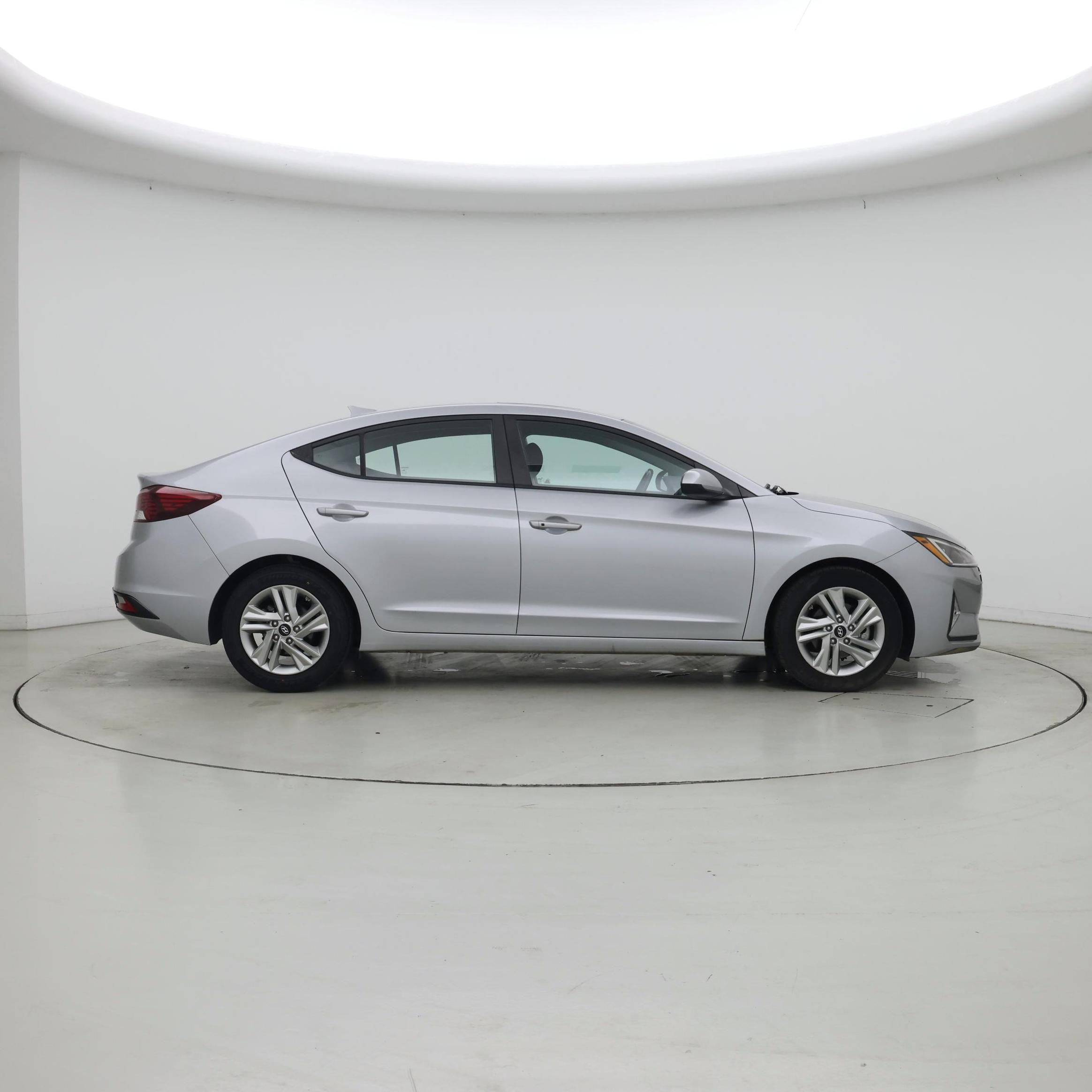 Thumbnail: 2020 Hyundai Elantra - 7