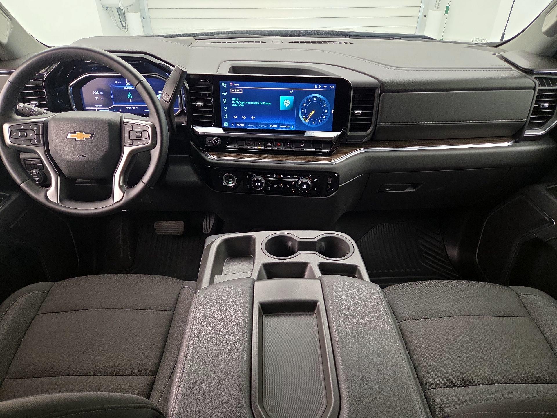 Thumbnail: 2023 Chevrolet Silverado 1500 - 9