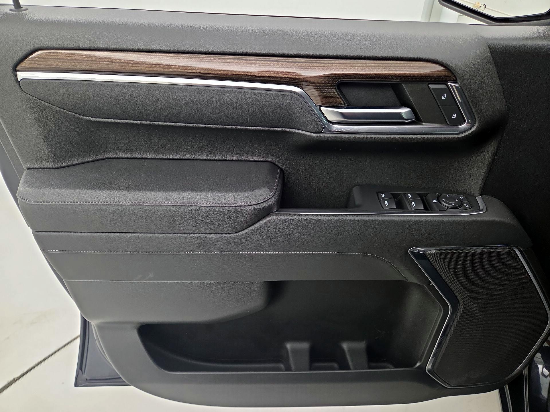 Thumbnail: 2023 Chevrolet Silverado 1500 - 12