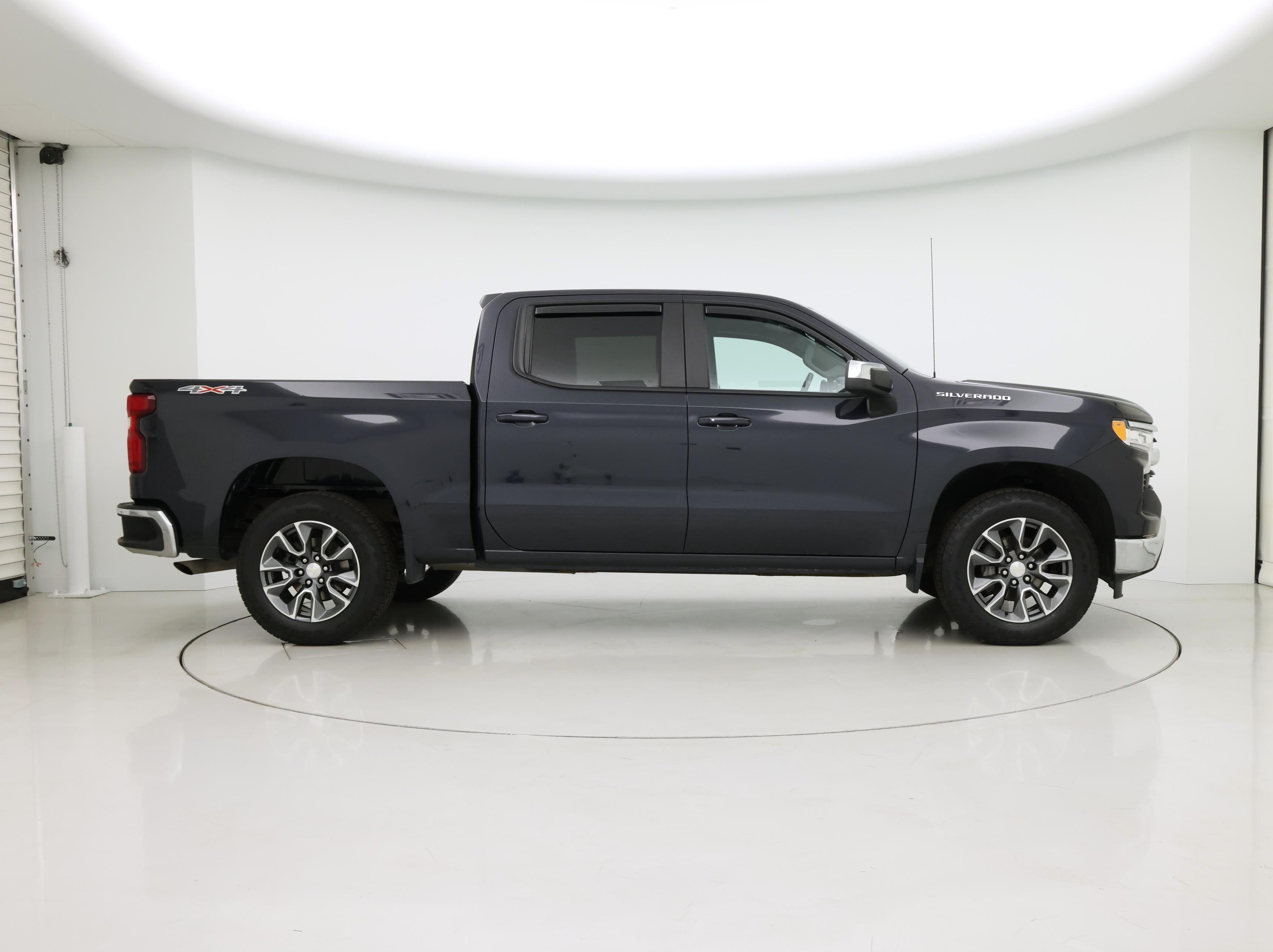 Thumbnail: 2023 Chevrolet Silverado 1500 - 7