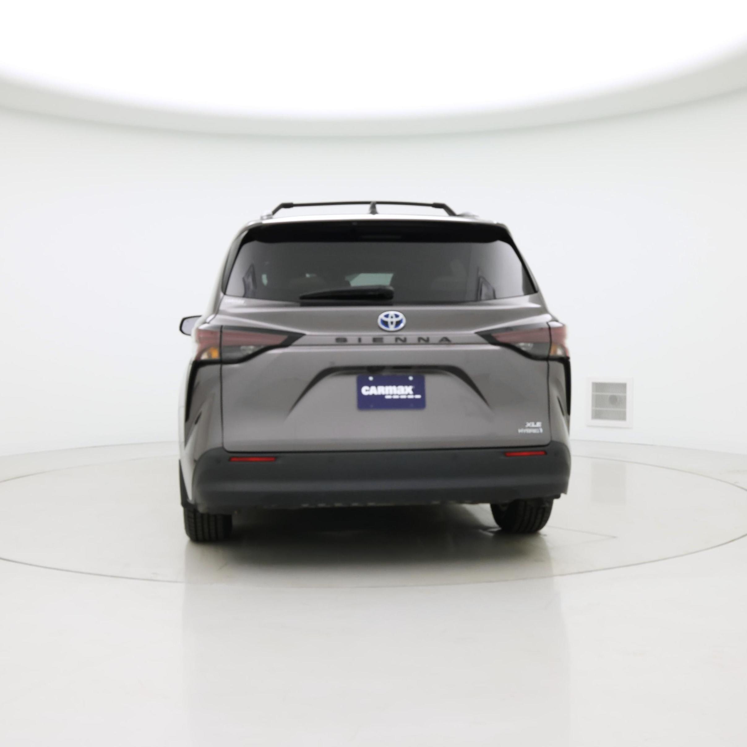 Thumbnail: 2024 Toyota Sienna - 6