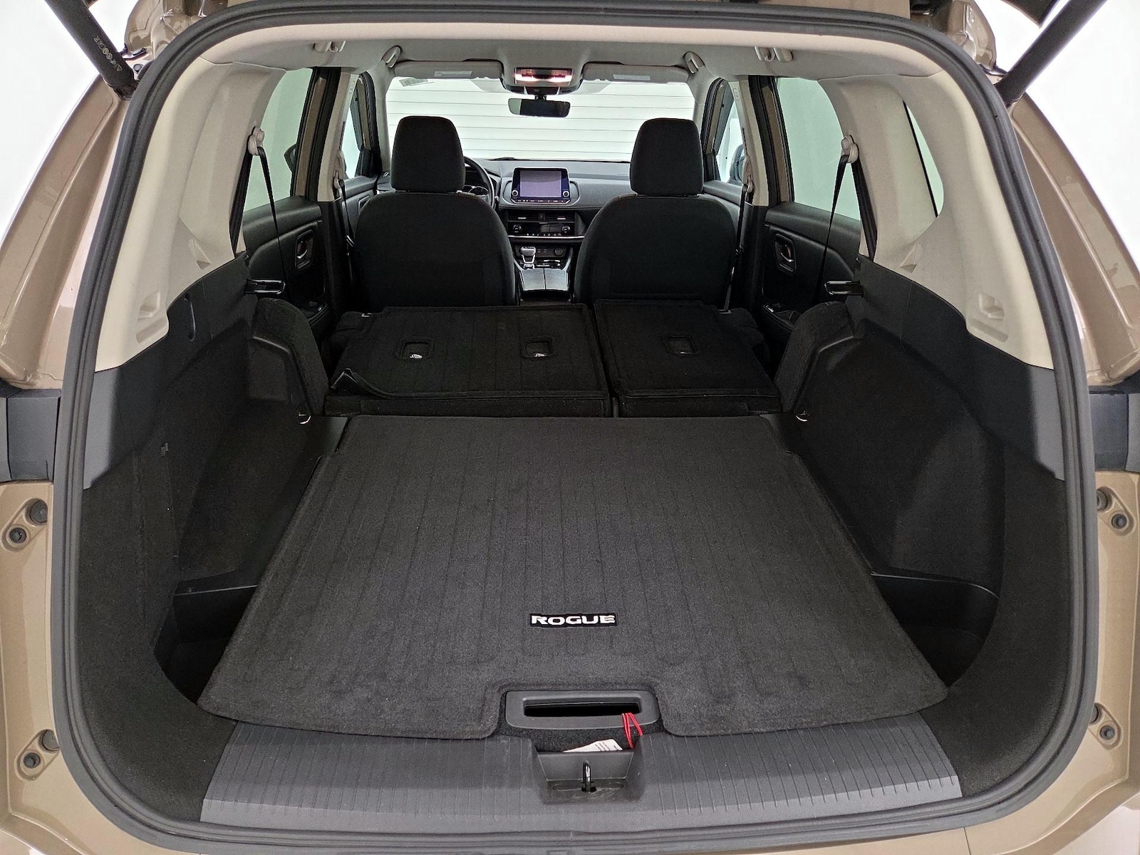 2024 Nissan Rogue SV - Photo 22