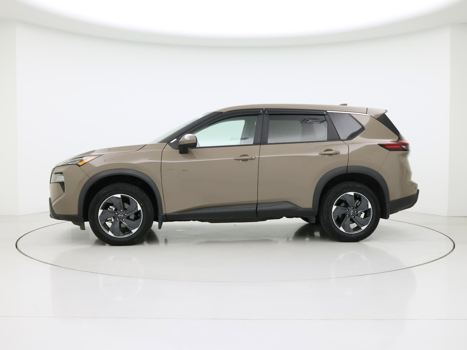 2024 Nissan Rogue SV - Photo 4