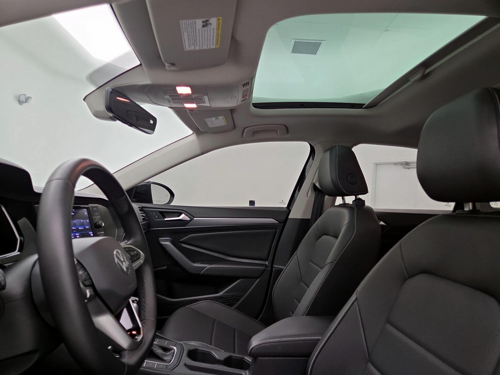 Thumbnail: 2024 Volkswagen Jetta - 19